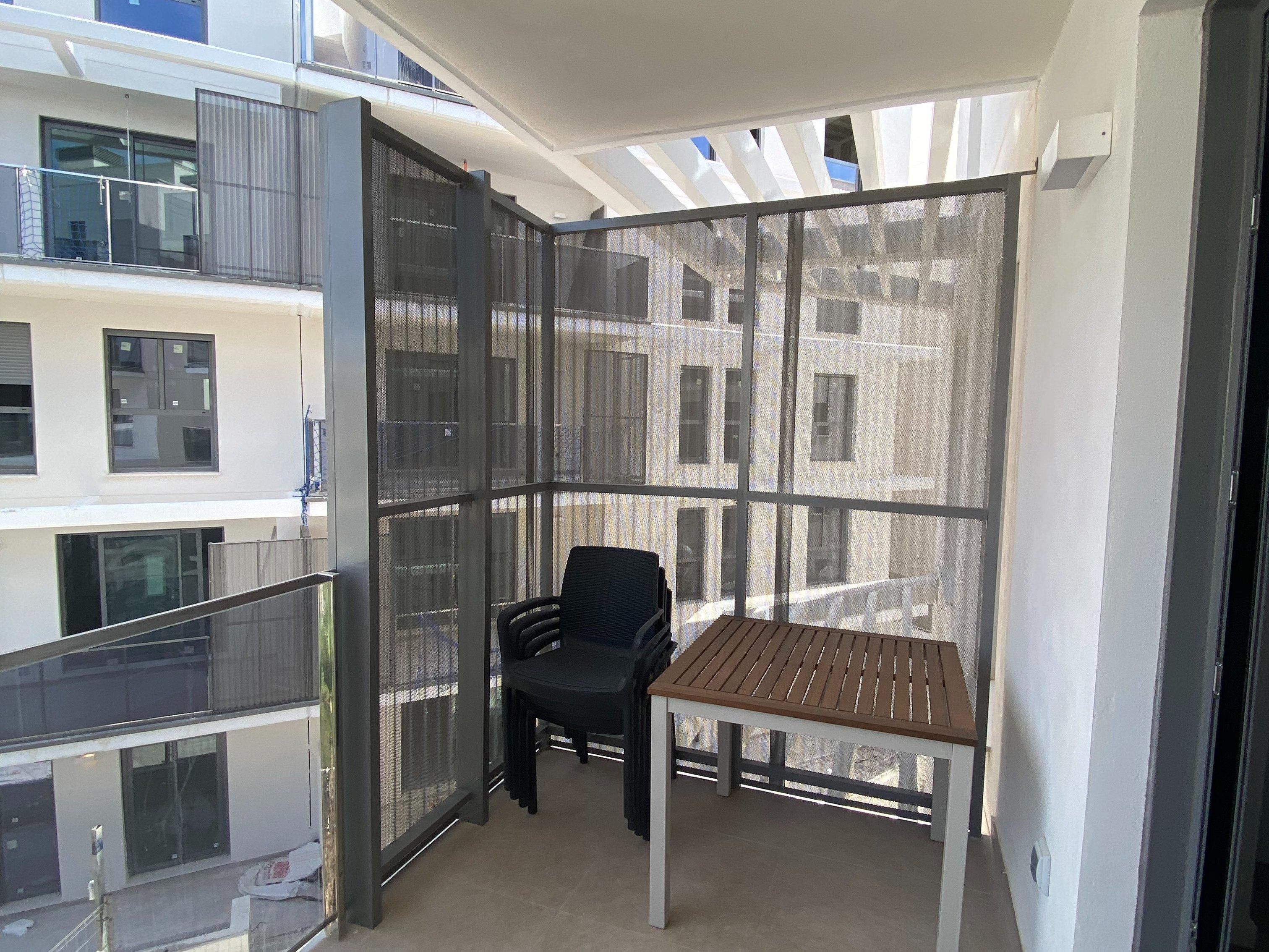 Piso en venta - C. Castor, Dénia  - 28