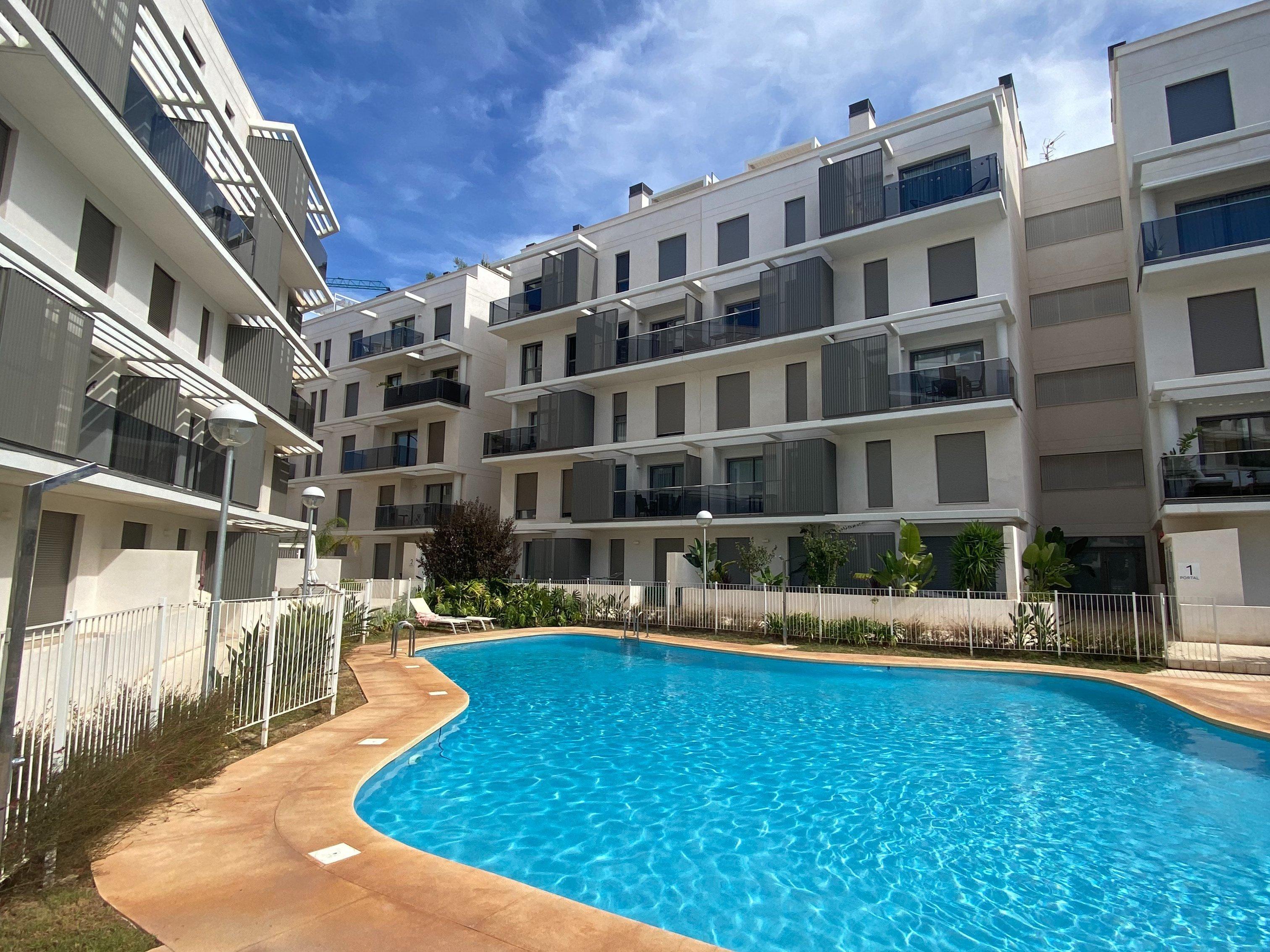 Piso en venta - C. Castor, Dénia  - 31