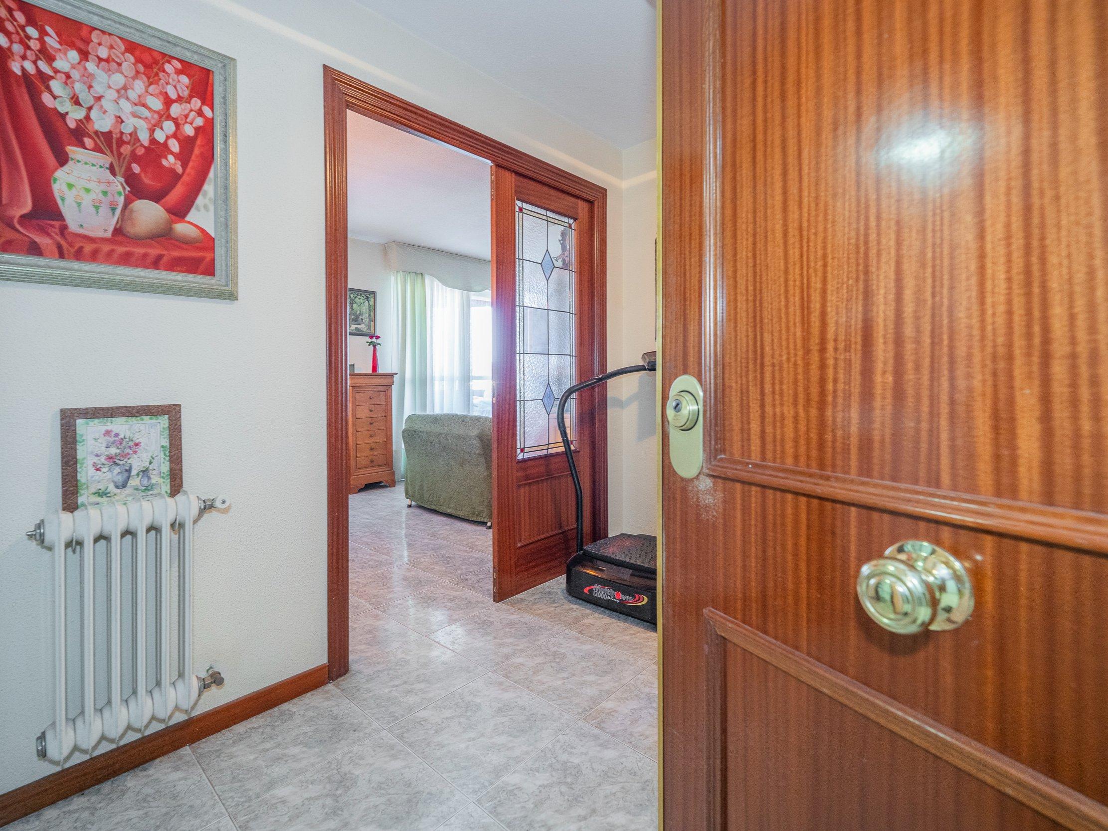 SE VENDE PISO - LAS ROSAS - 9