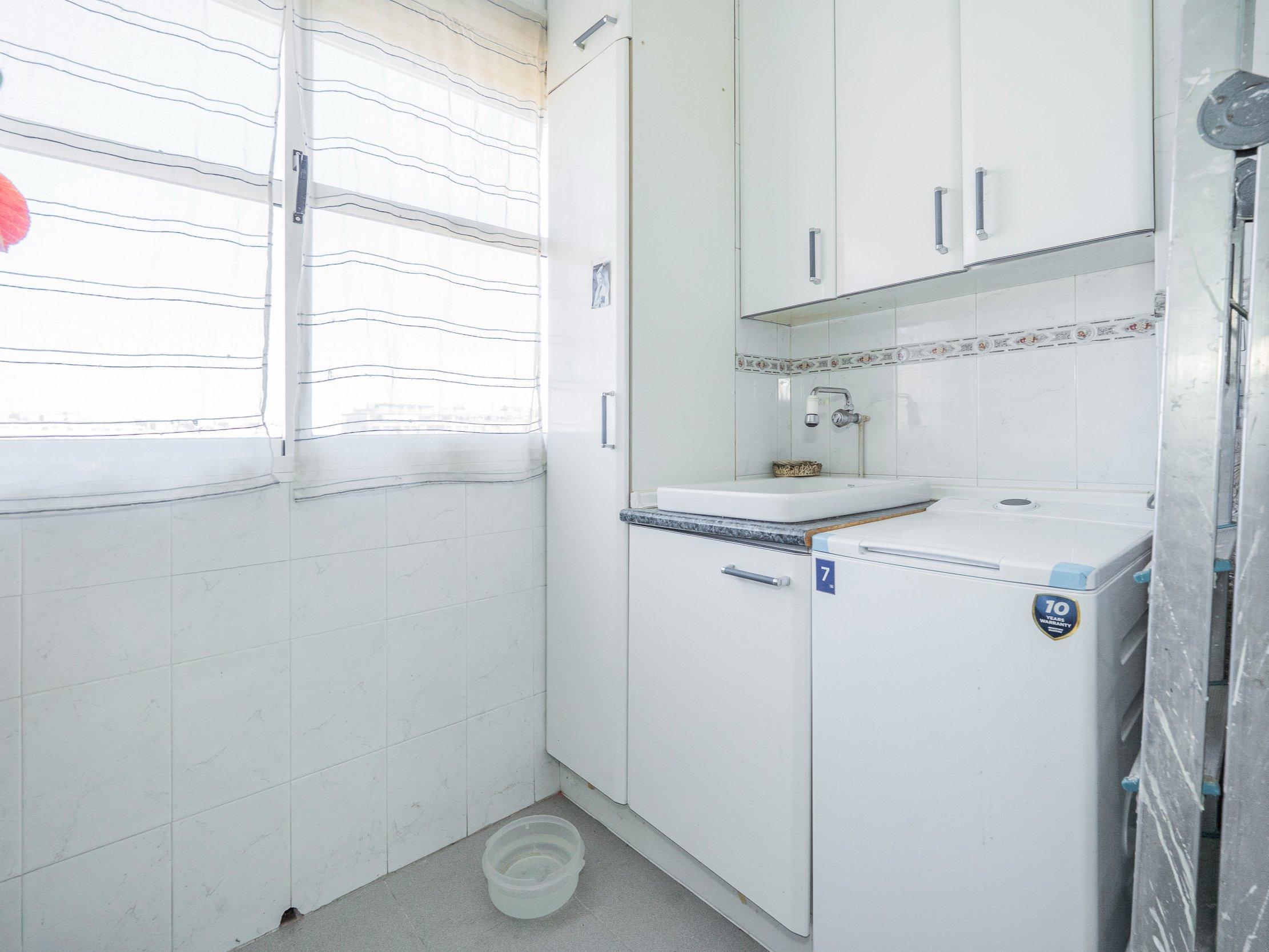 SE VENDE PISO - LAS ROSAS - 6