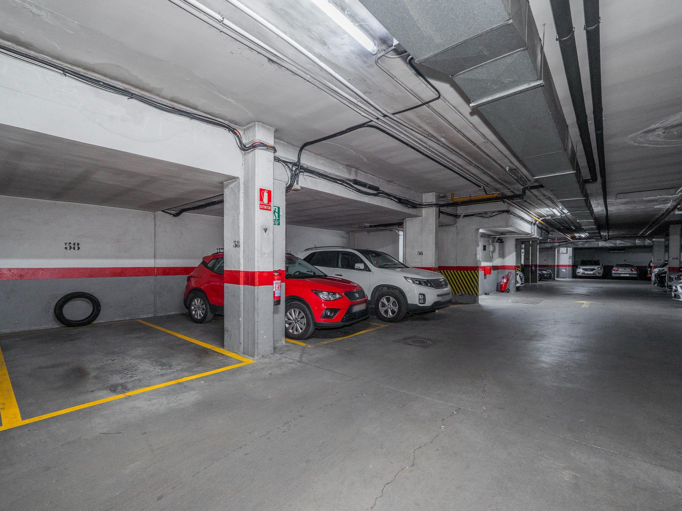 SE VENDE PISO - LAS ROSAS - 36