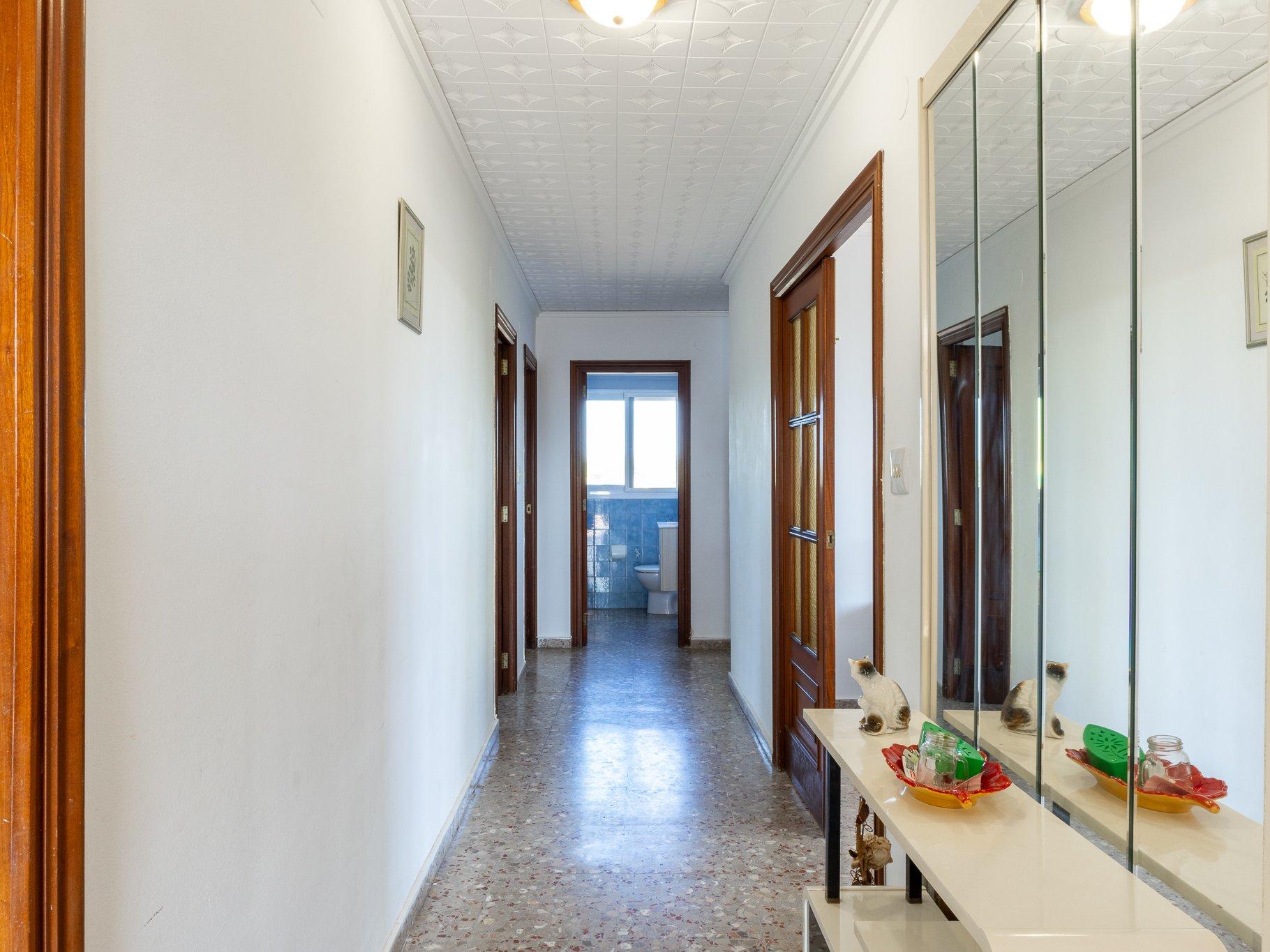 Vivienda en primera planta con piscina privada y gran parcela – Playa de Gandía (L’Ahuir)  - 9