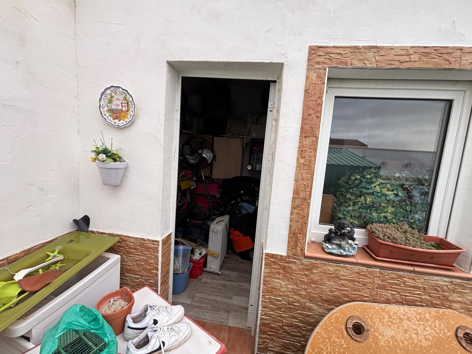 Parcela Urbana de 330m² con Casa en venta en Fuente de Piedra, Málaga - 9