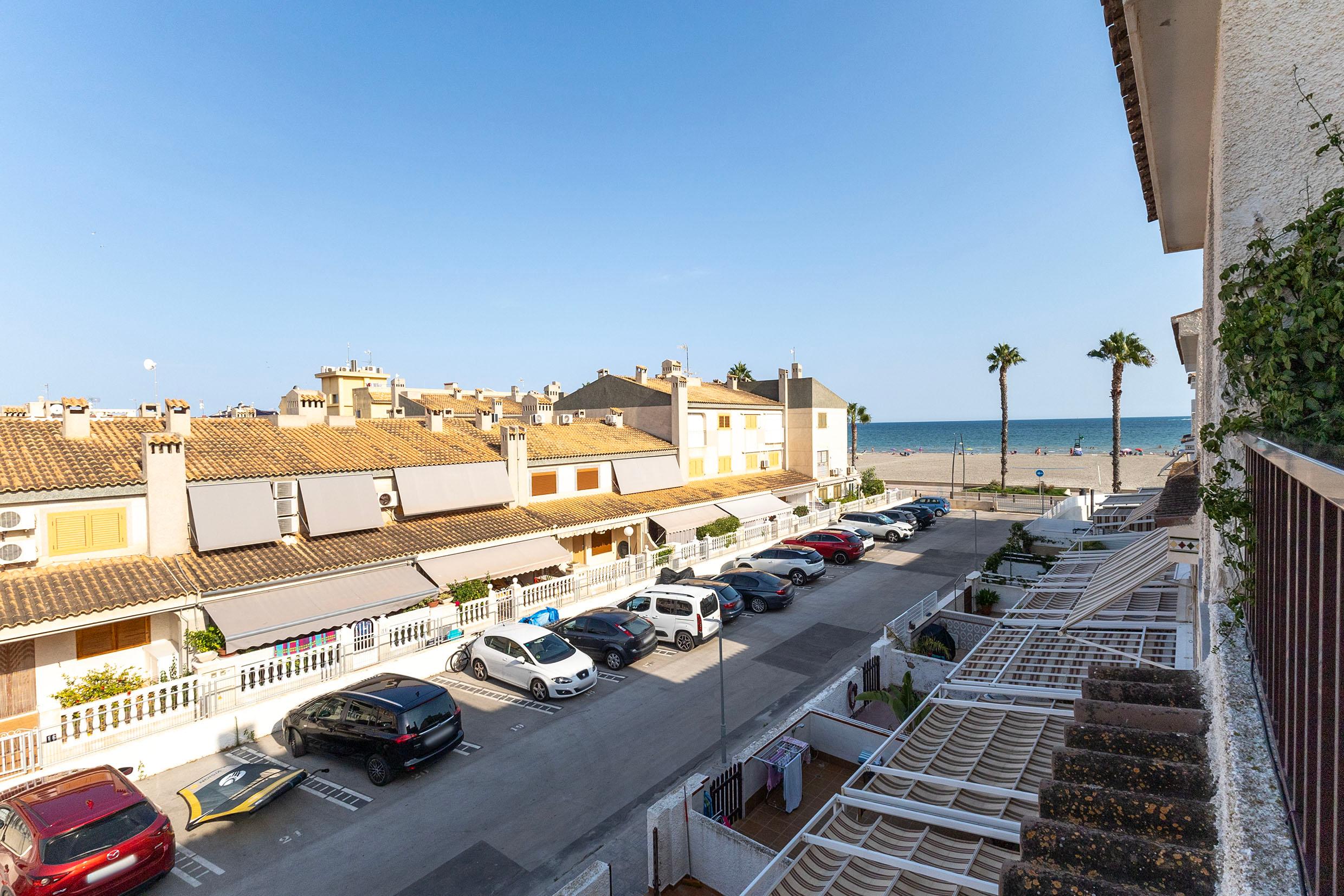 Adosado en Venta en Carrer del Cadafal - 27