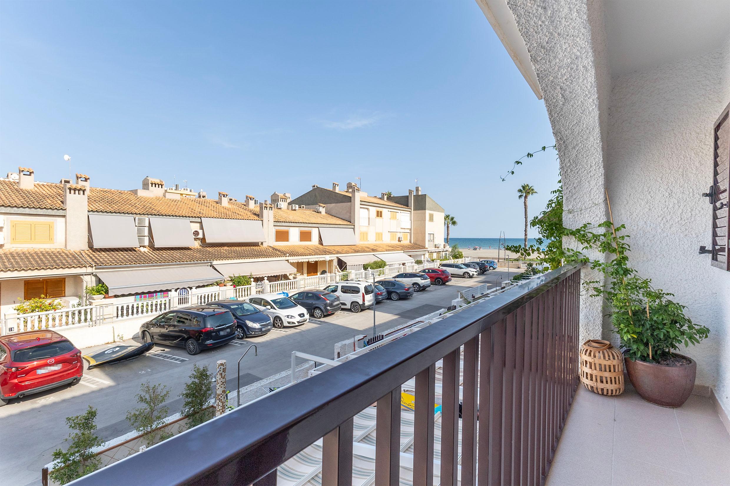 Adosado en Venta en Carrer del Cadafal - 28