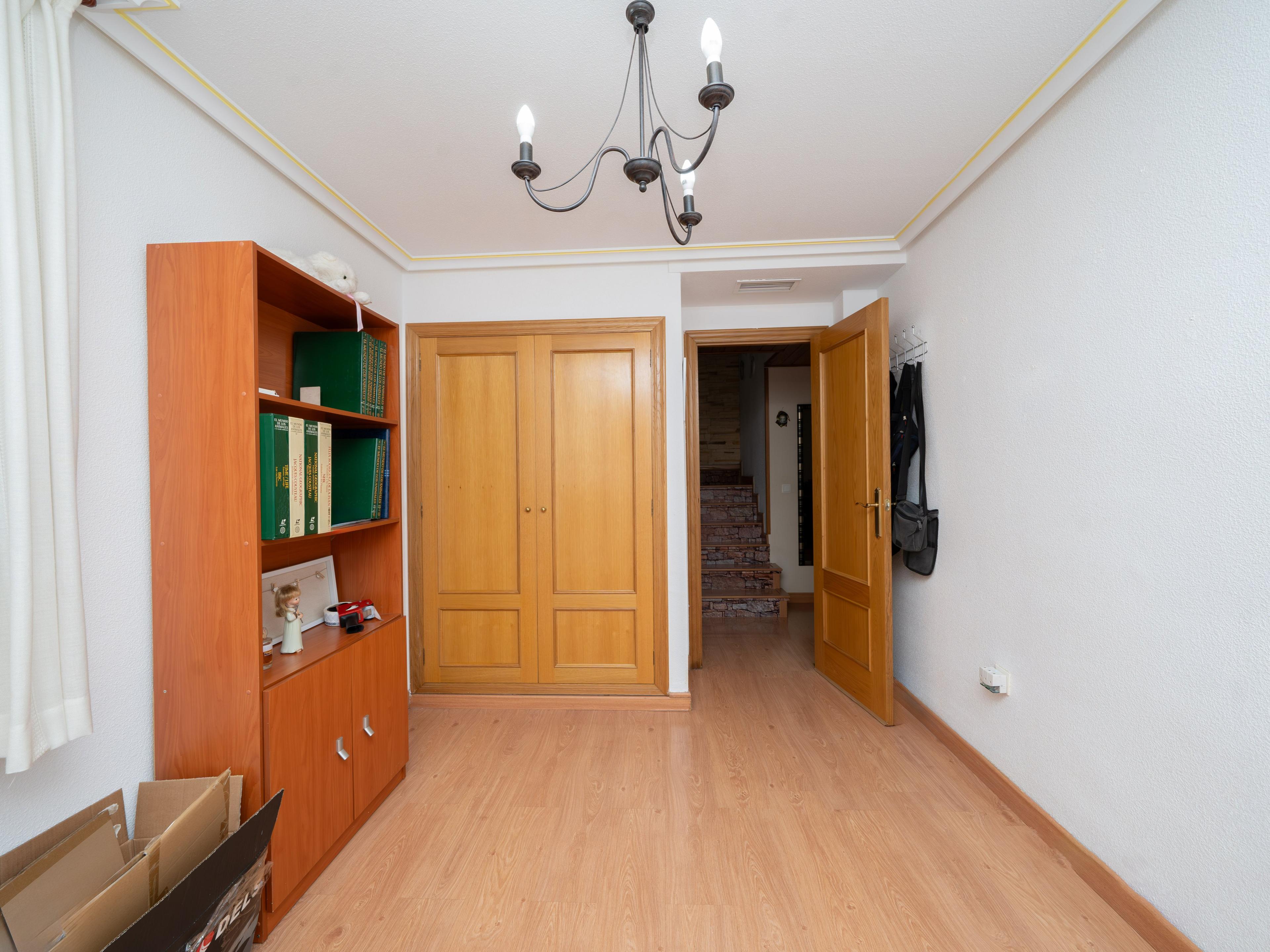 EXCLUSIVO BUNGALOW PAREADO EN EL CORAZÓN DE SAN VICENTE DEL RASPEIG - 9