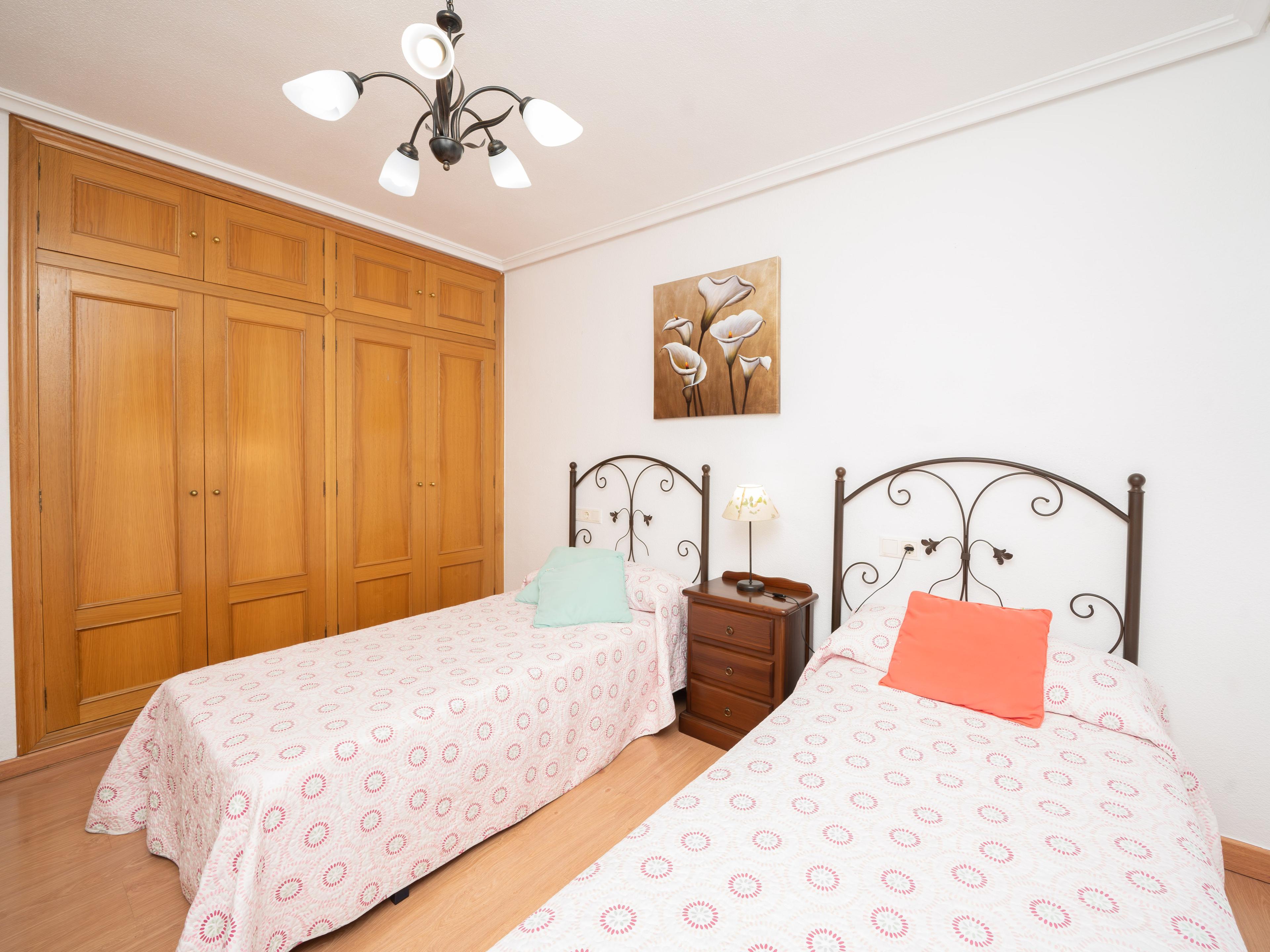 EXCLUSIVO BUNGALOW PAREADO EN EL CORAZÓN DE SAN VICENTE DEL RASPEIG - 28