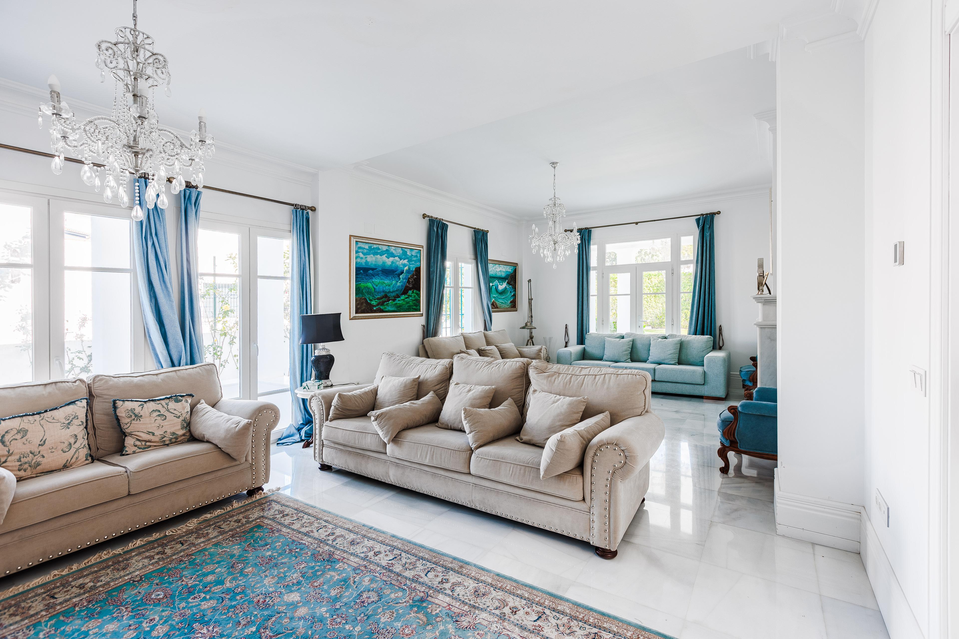 Chalet independiente en venta en C. Picasso, Marbella - 17