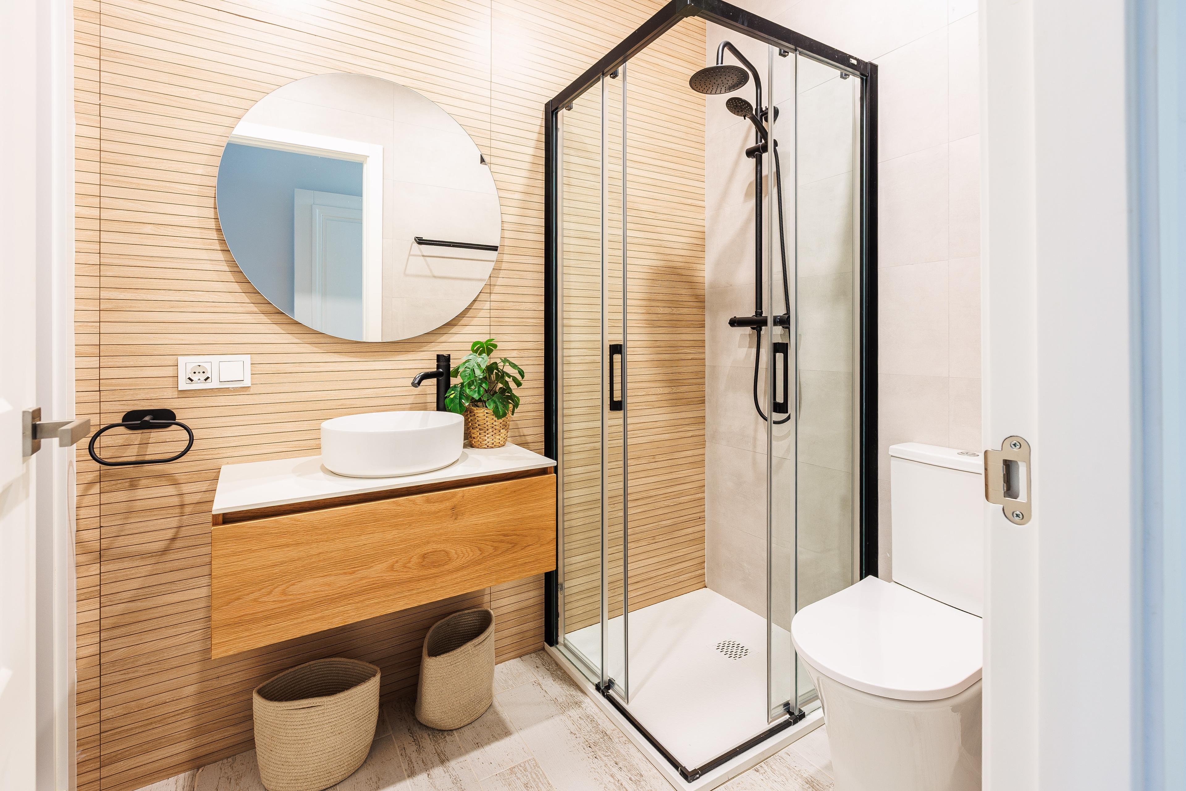 Chalet independiente en venta en C. Picasso, Marbella - 46