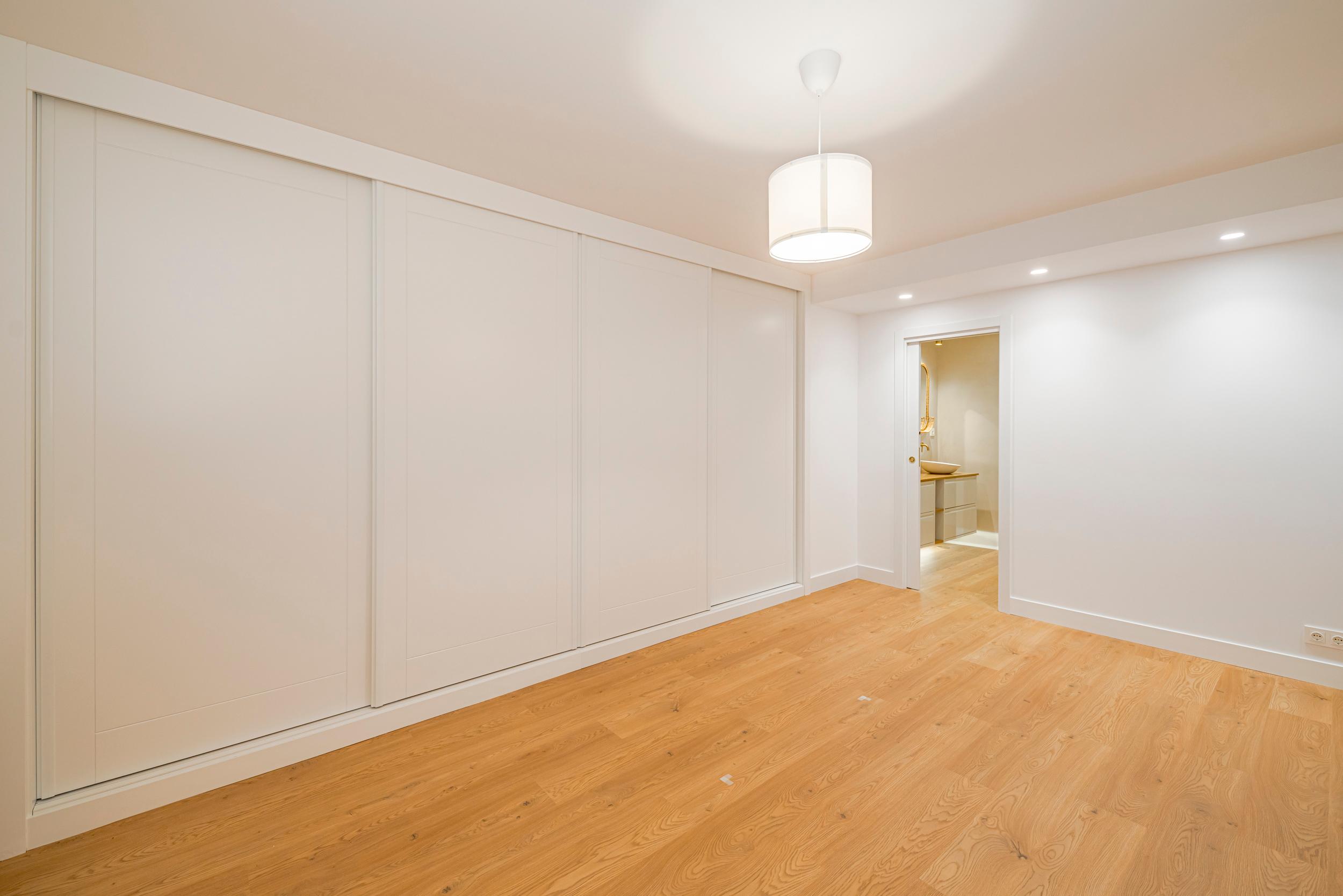 Moderno y exclusivo piso en alquiler en C. del Dr. Esquerdo cerca al Retiro - 40