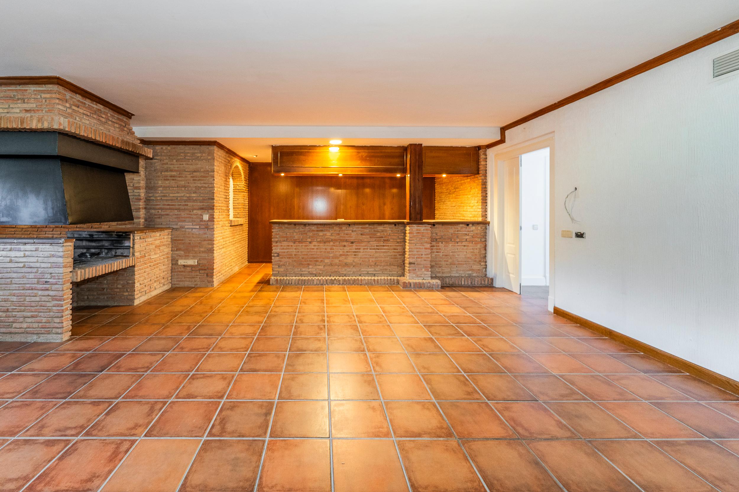 chalet a estrenar con piscina interior y exterior - 71