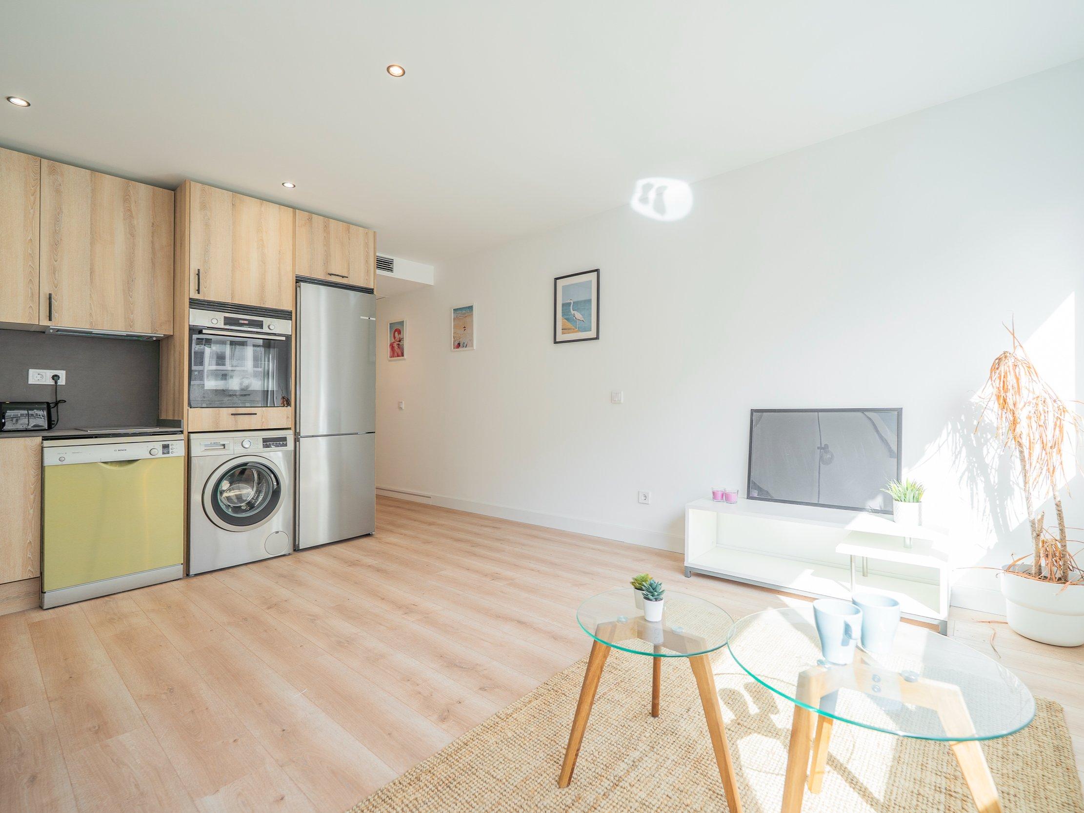 Piso a Estenar - Calle de Castelló - 8