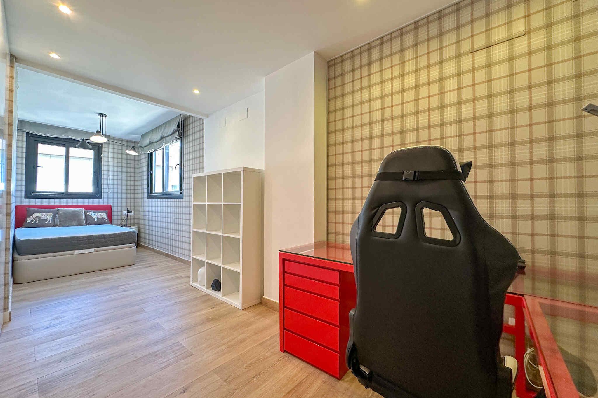 Chalet independiente en alquiler  - Soto de La Moraleja - 53