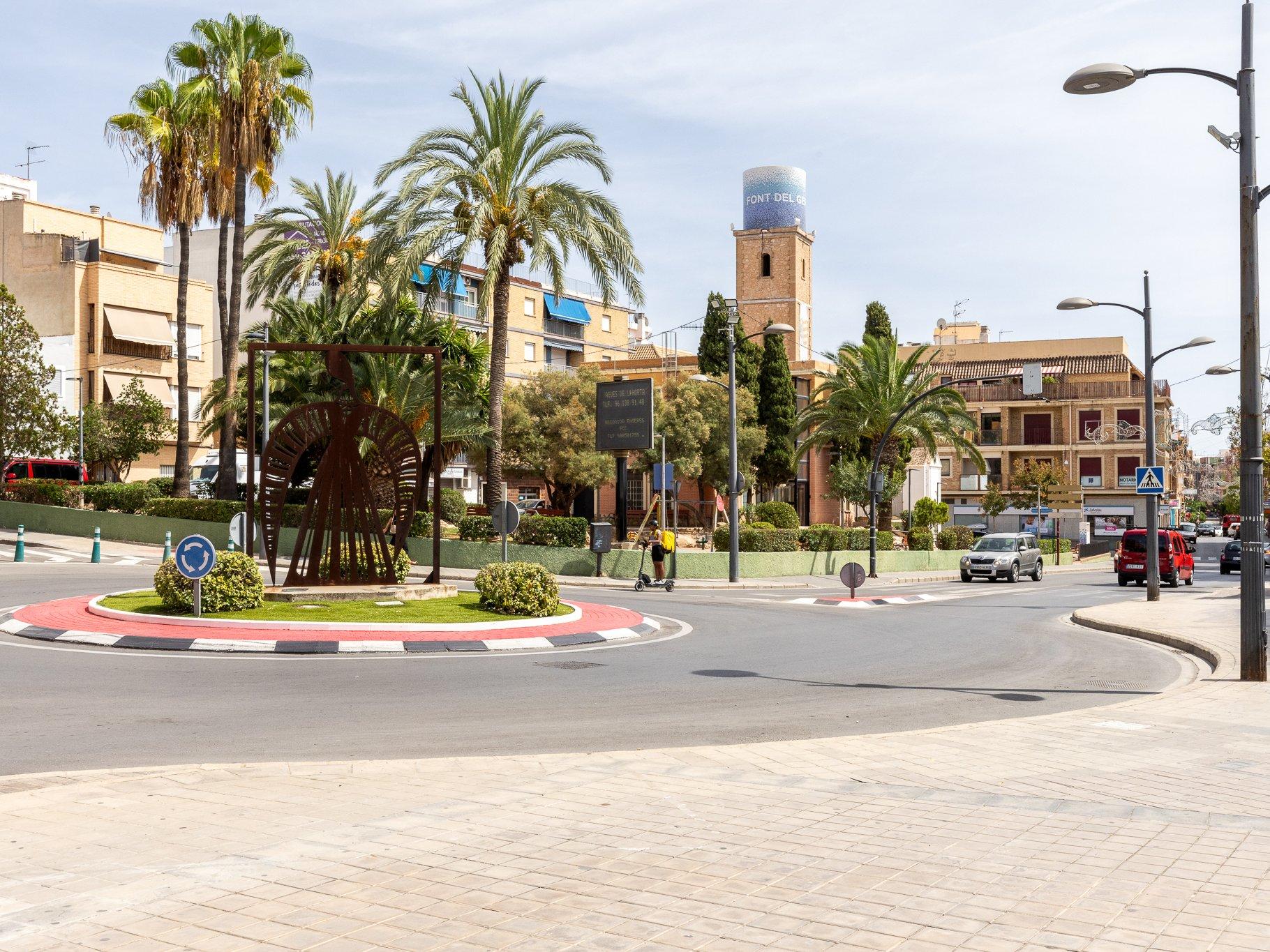 Casa De Pueblo  En Venta - Paterna - 46