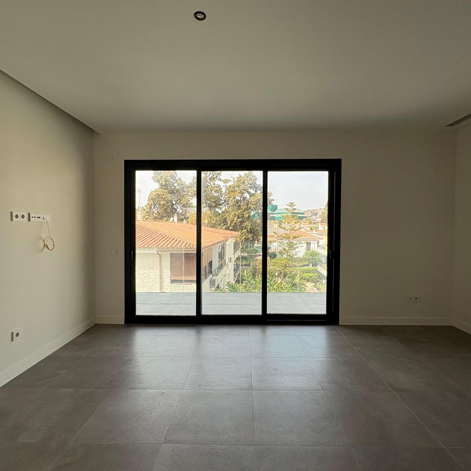 Piso en alquiler - Pedregalejo, Málaga - 3