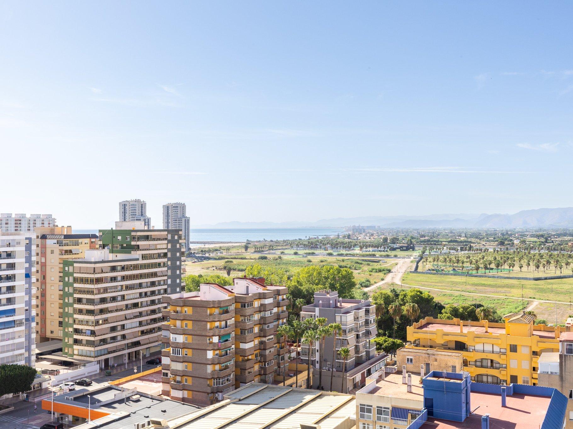 Ático en venta en Carrer Agustín Oliver - 21