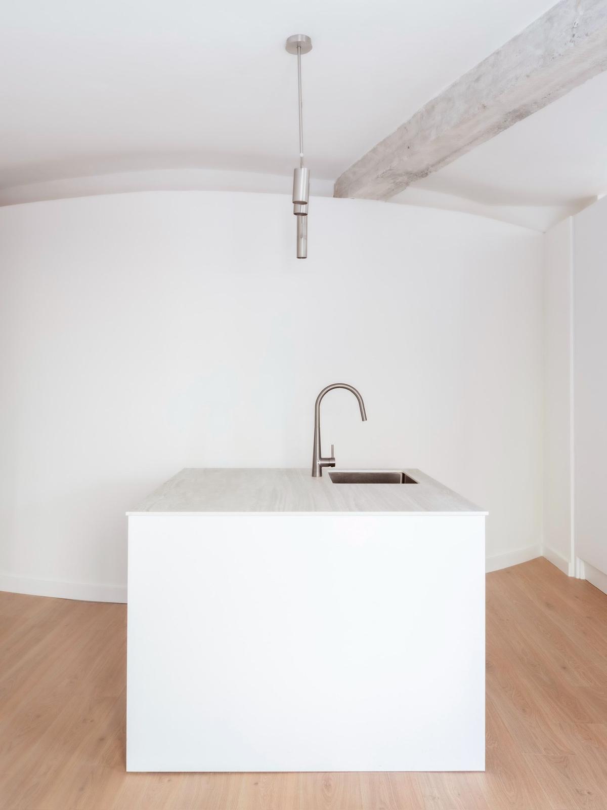 Piso en Venta  - Zona Príncipe De Vergara con F. Silvela   - 10