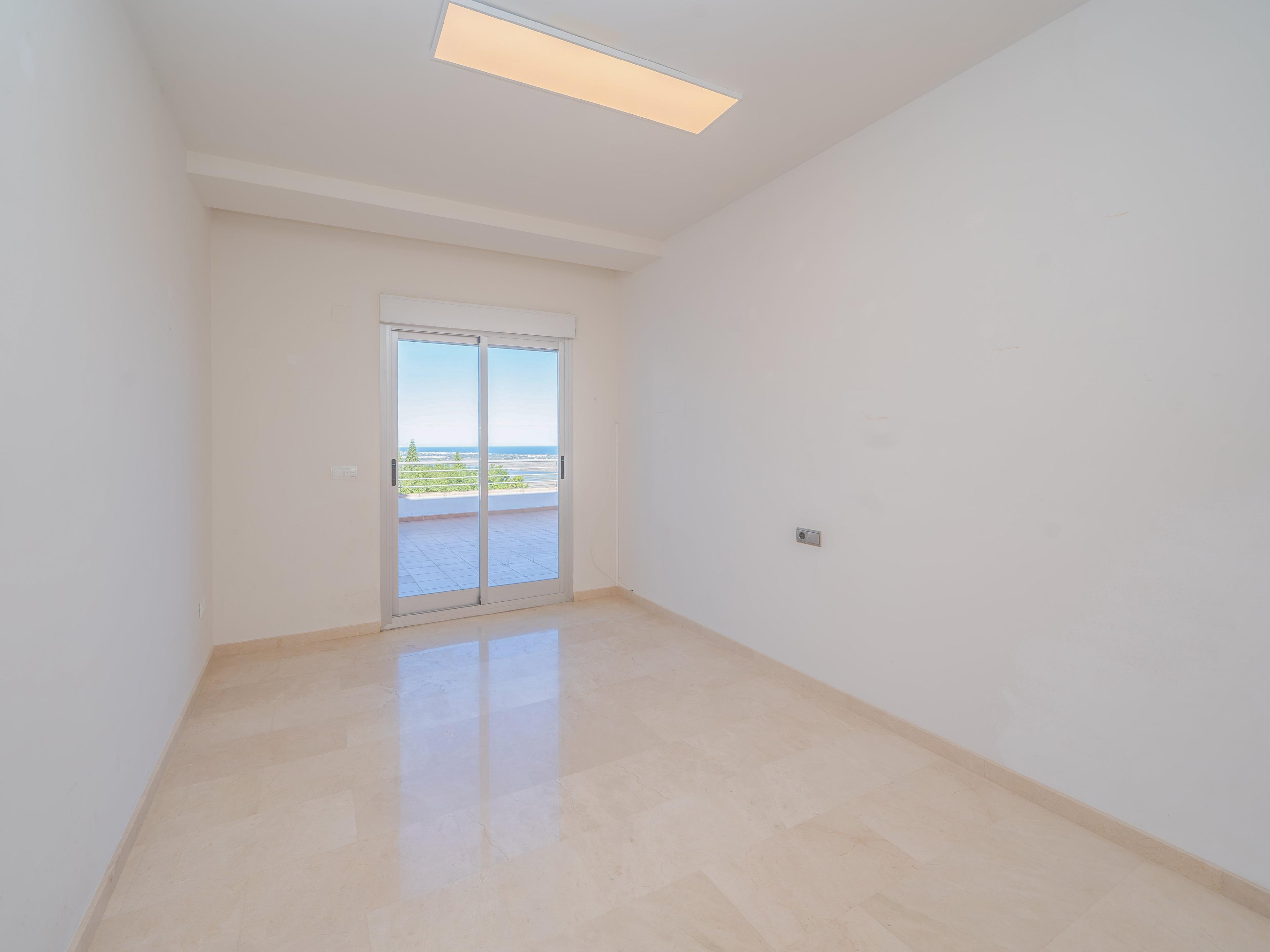 Piso de lujo con vistas al mar en venta - Pego, Alicante - 23
