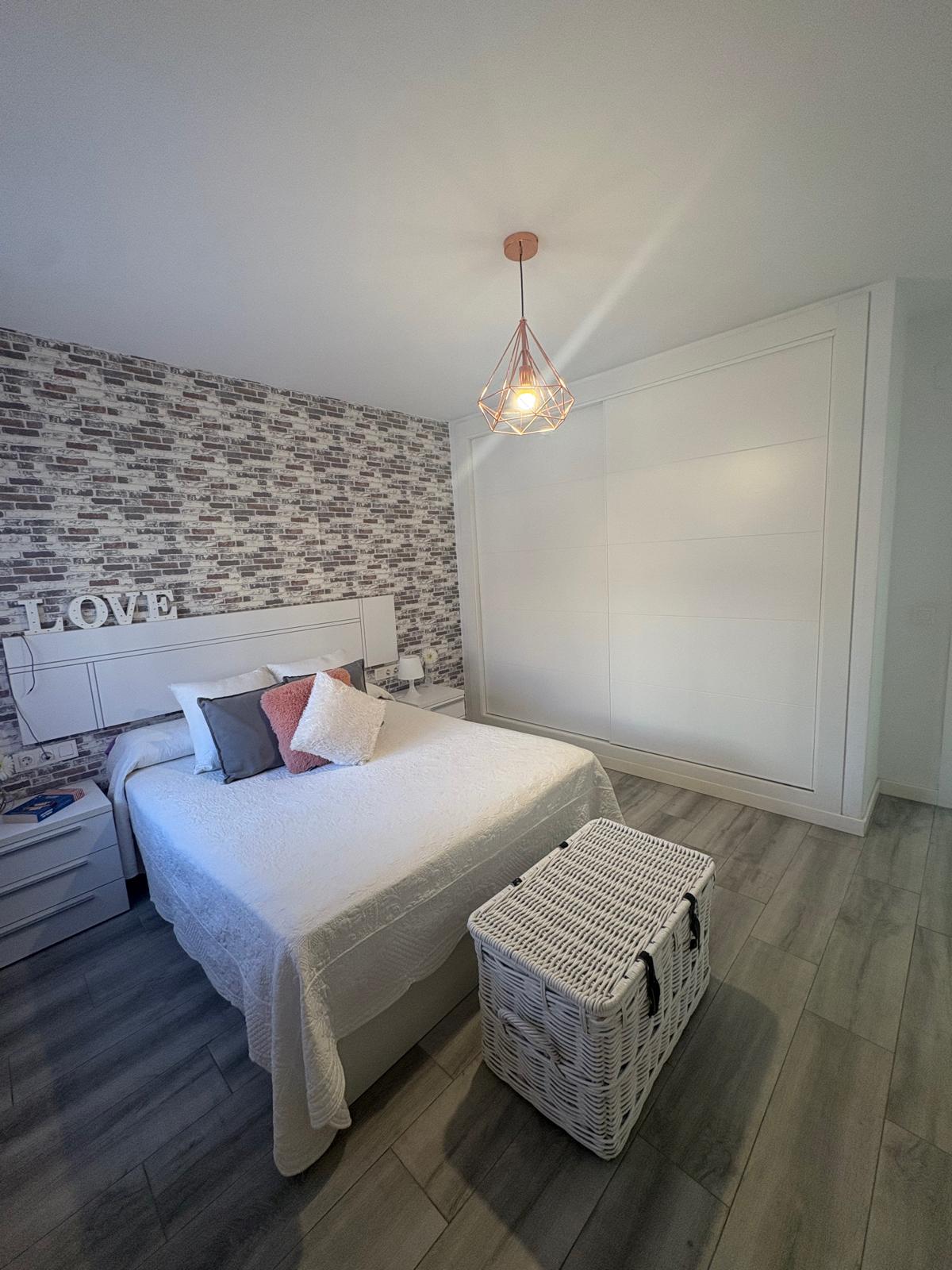 Chalet adosado en venta en Puerto De la Torre, Málaga - 10