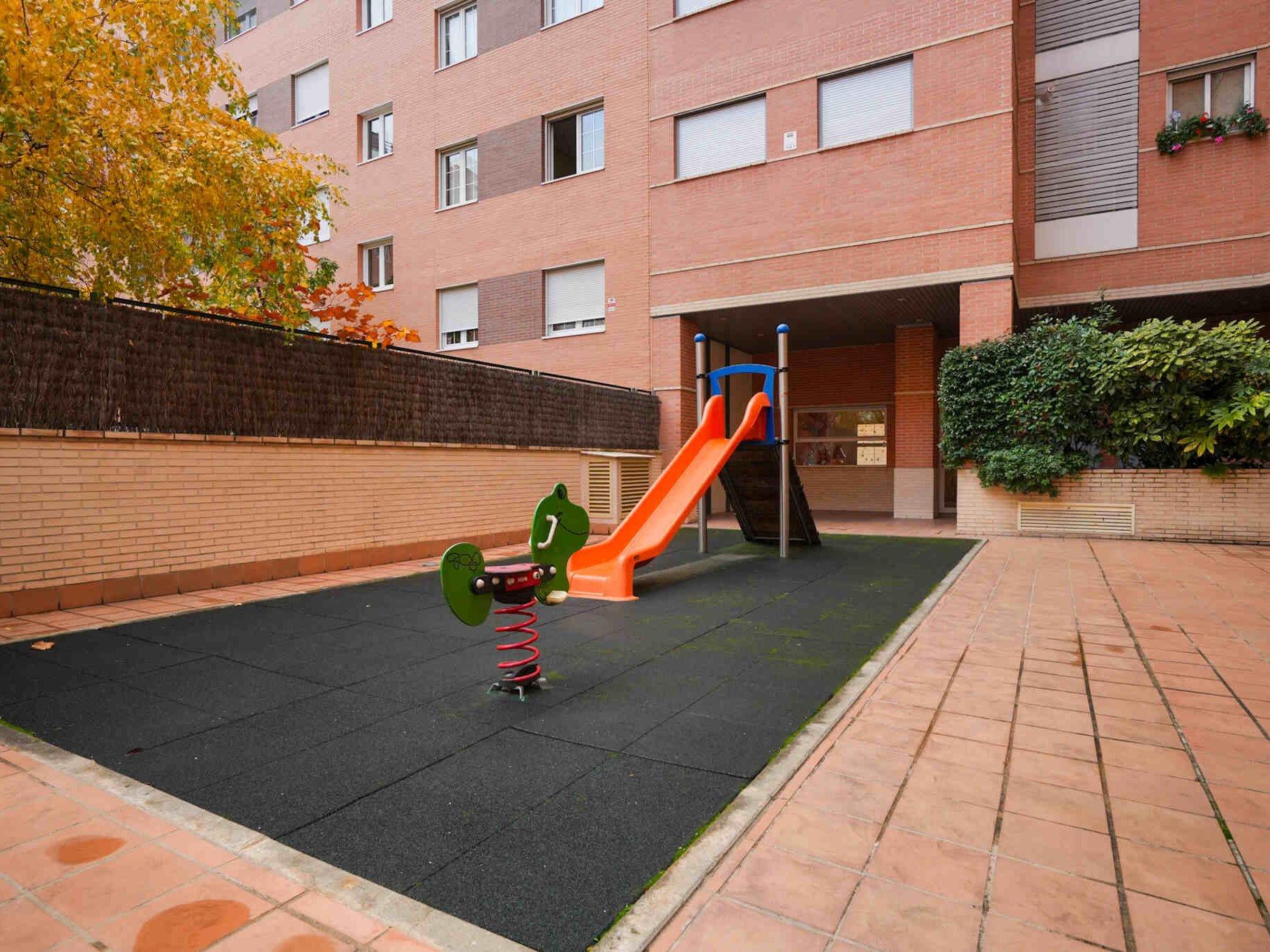 Ático Coqueto En Simancas  - 31