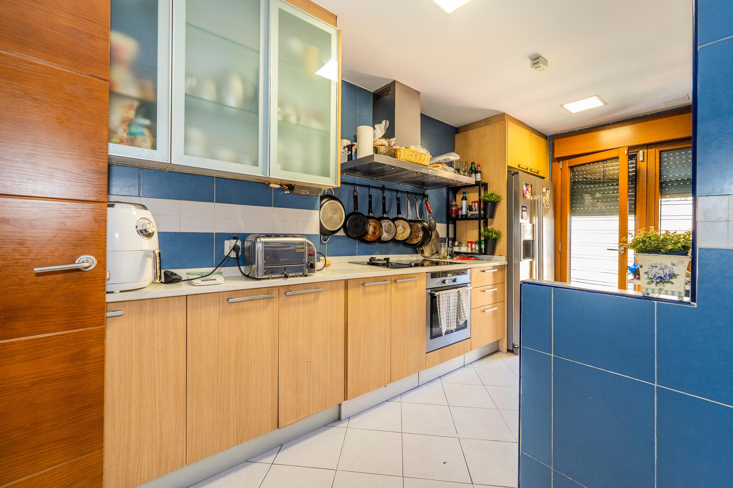 Chalet adosado en venta - Gutiérrez Canales,  junto a Clínica Universitaria Navarra  - 8