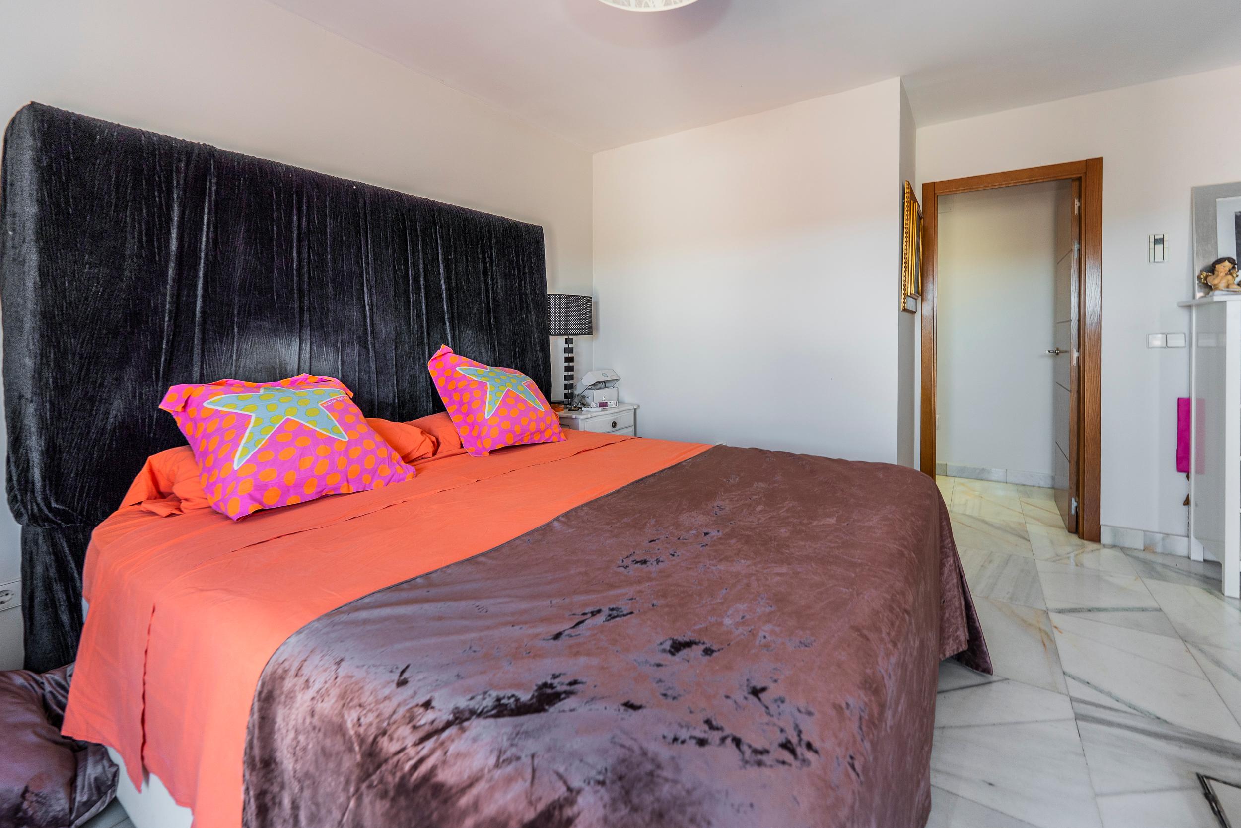 Chalet adosado en venta - Gutiérrez Canales,  junto a Clínica Universitaria Navarra  - 15