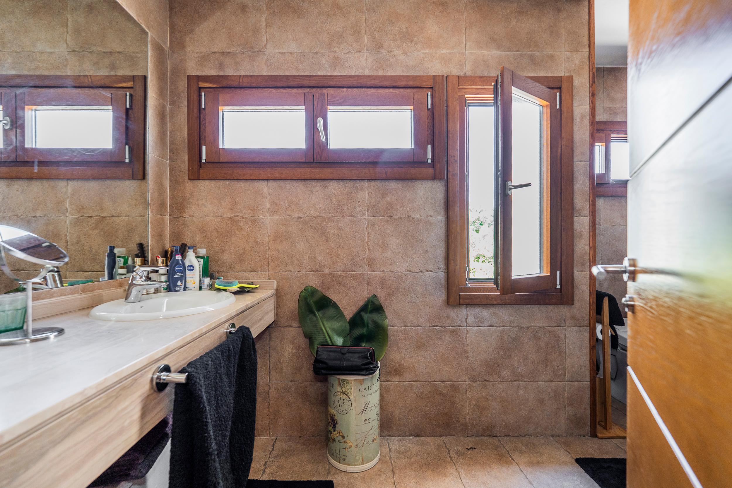 Chalet adosado en venta - Gutiérrez Canales,  junto a Clínica Universitaria Navarra  - 17