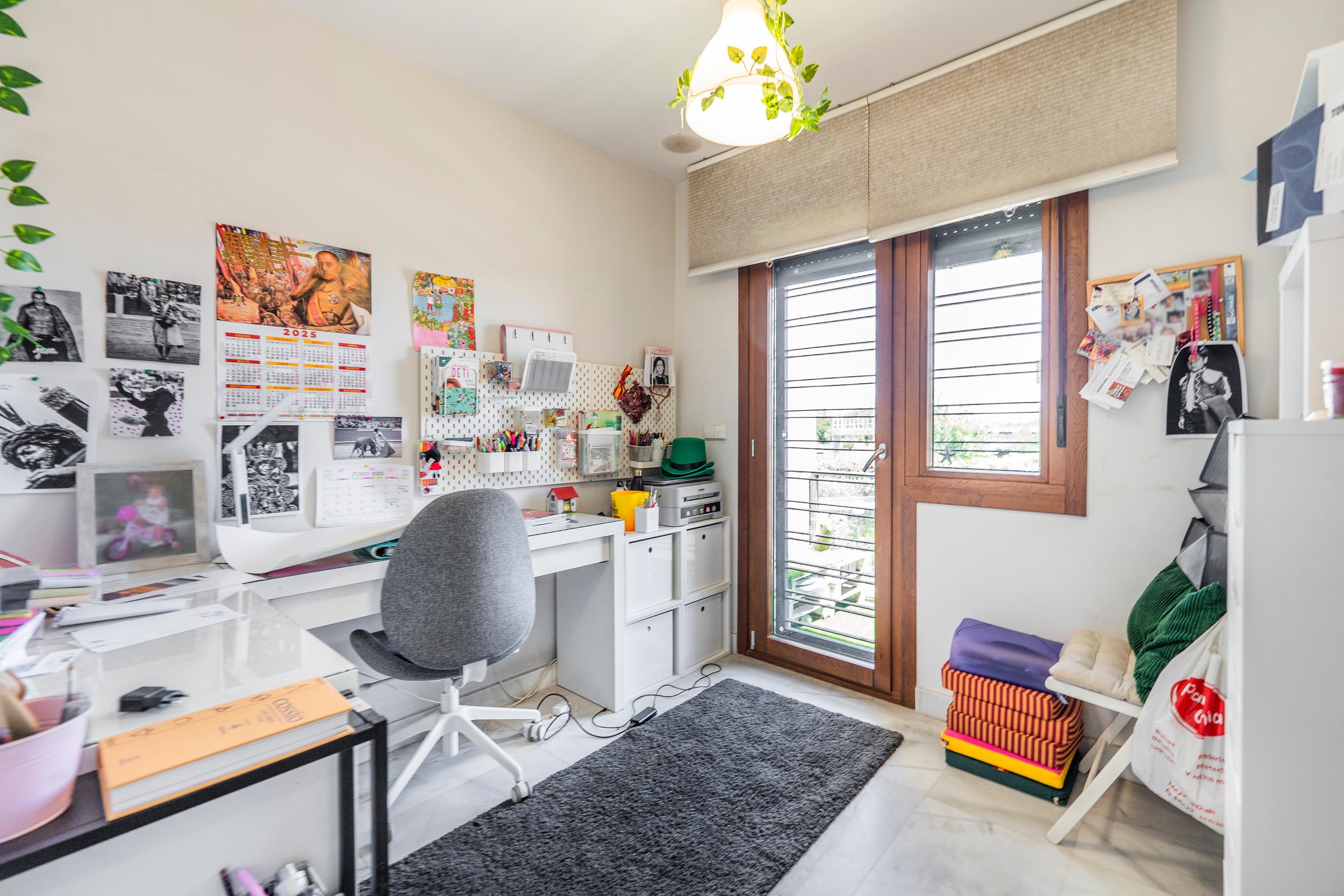 Chalet adosado en venta - Gutiérrez Canales,  junto a Clínica Universitaria Navarra  - 18