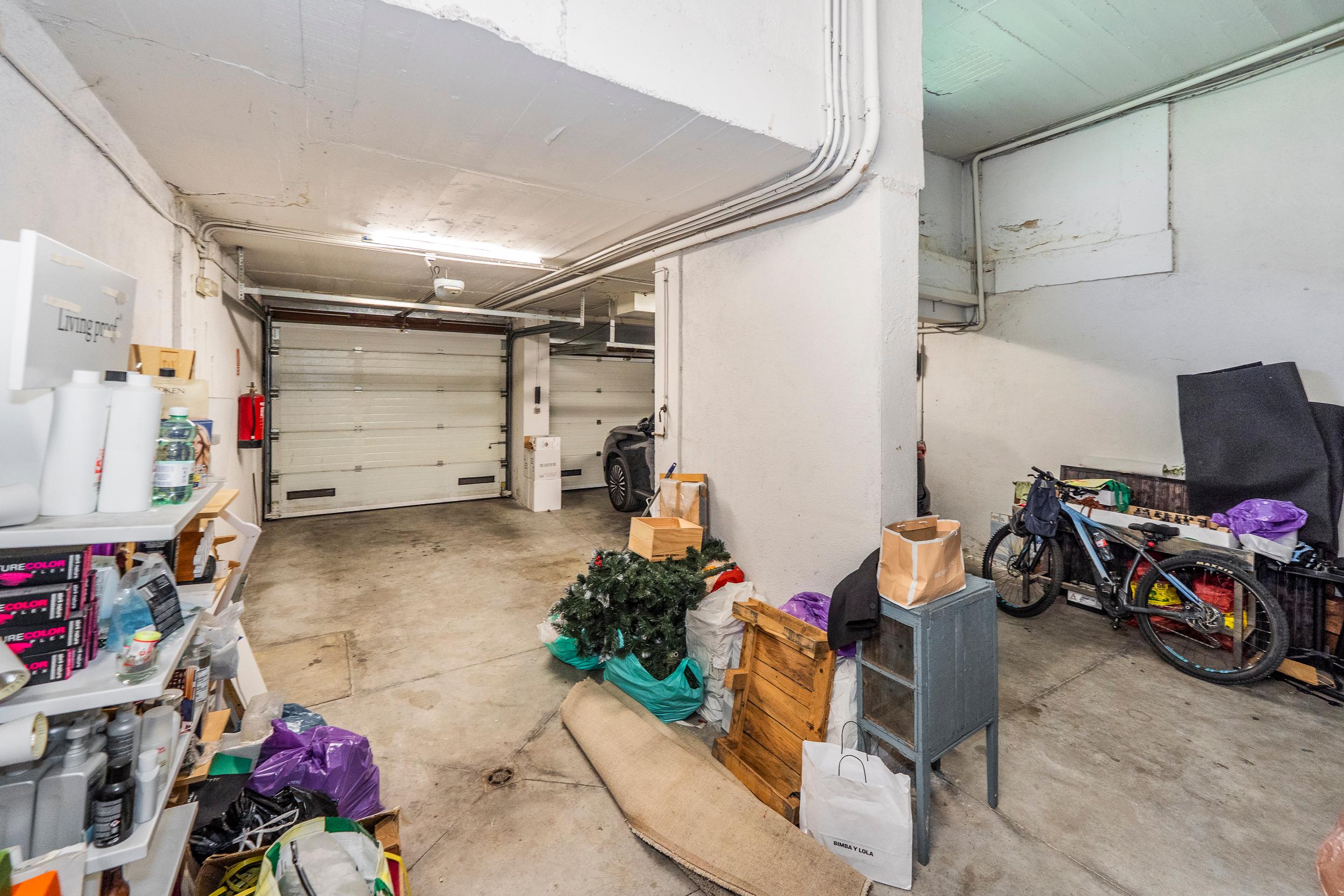 Chalet adosado en venta - Gutiérrez Canales,  junto a Clínica Universitaria Navarra  - 43