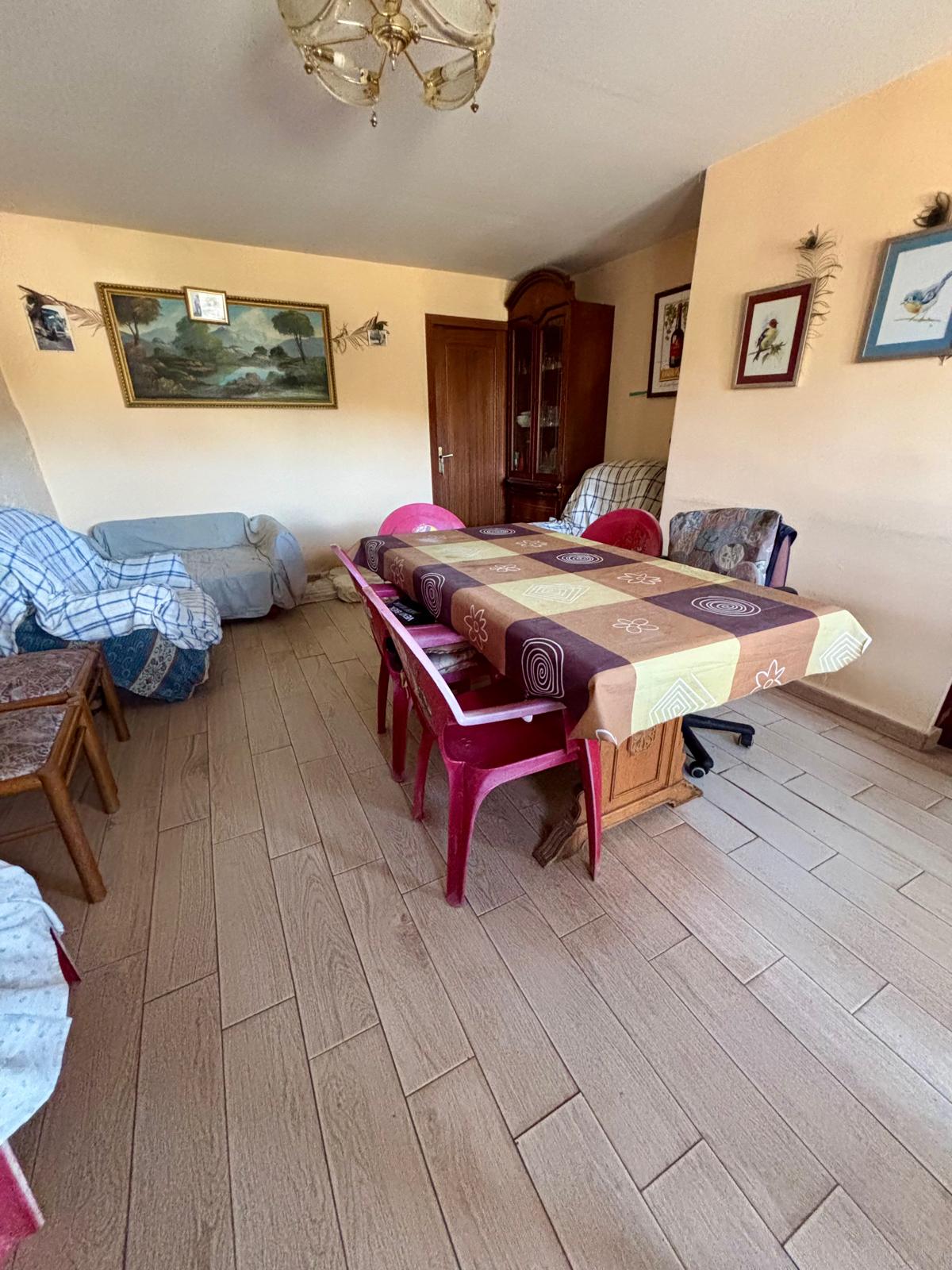 Chalet con parcela -Pastrana, Guadalajara  - 4