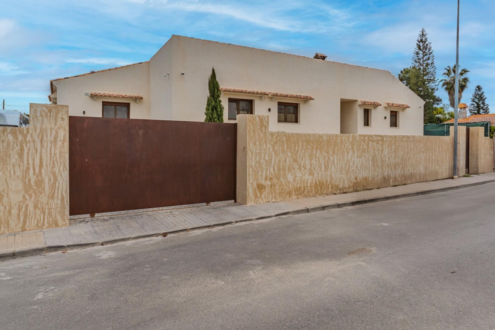 Chalet En Venta -Mutxamel - 90