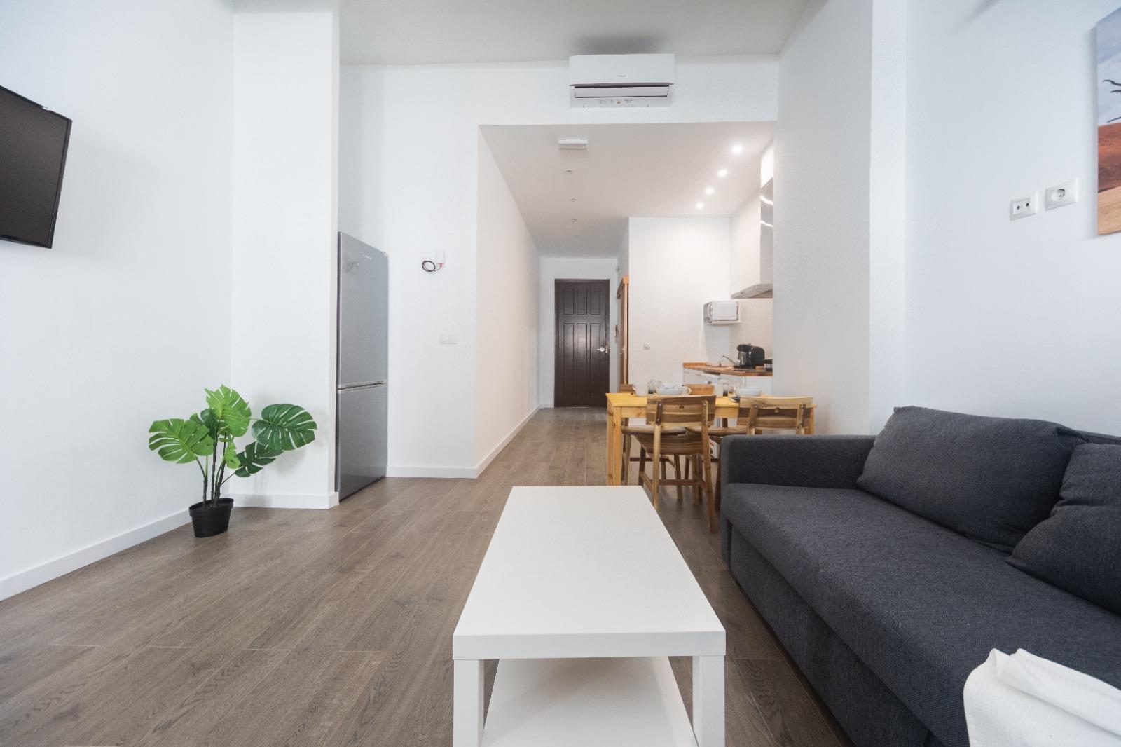 Estudios en Venta - Valencia  - 18