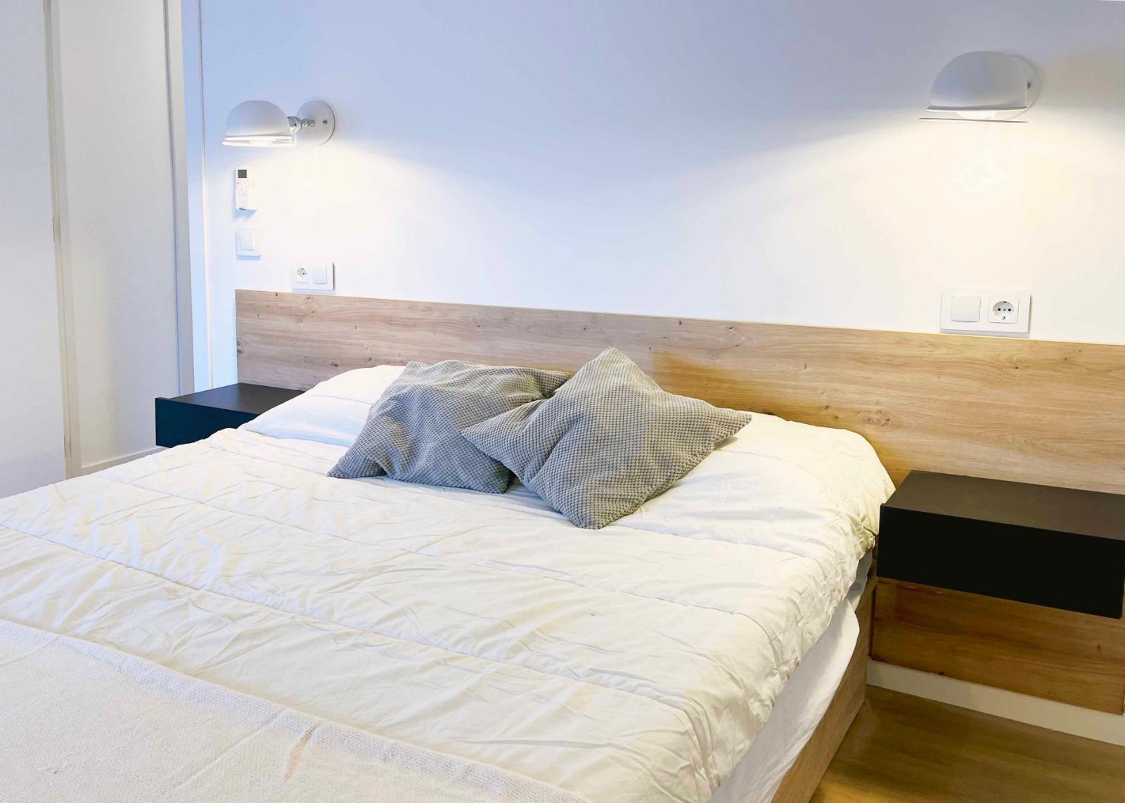 Venta de excllusivo ático reformado - Calle Drácena, Madrid  - 6