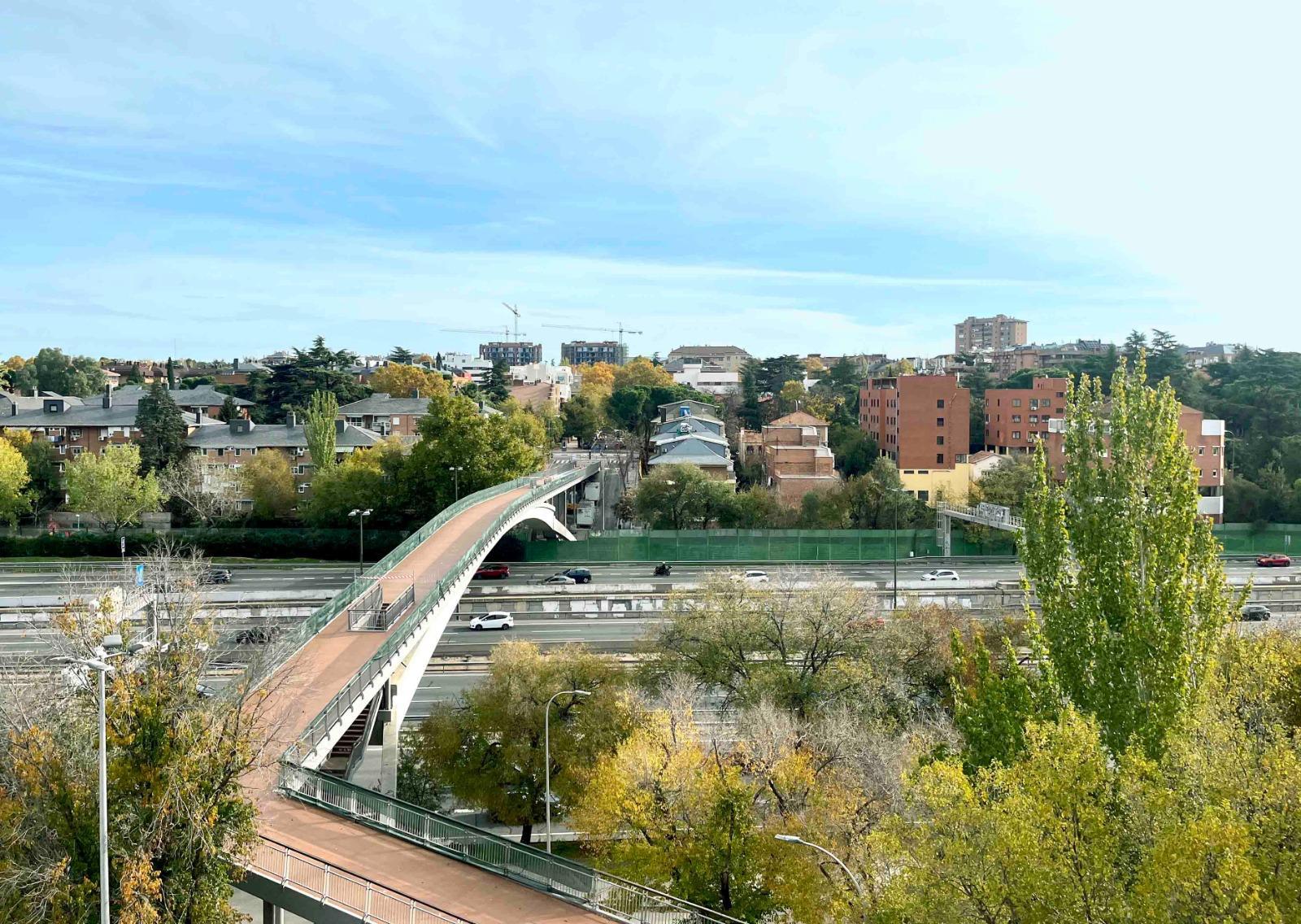 Venta de excllusivo ático reformado - Calle Drácena, Madrid  - 19