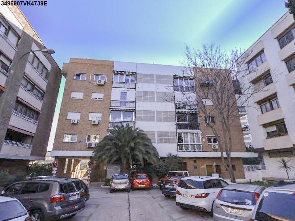 Venta de excllusivo ático reformado - Calle Drácena, Madrid  - 24