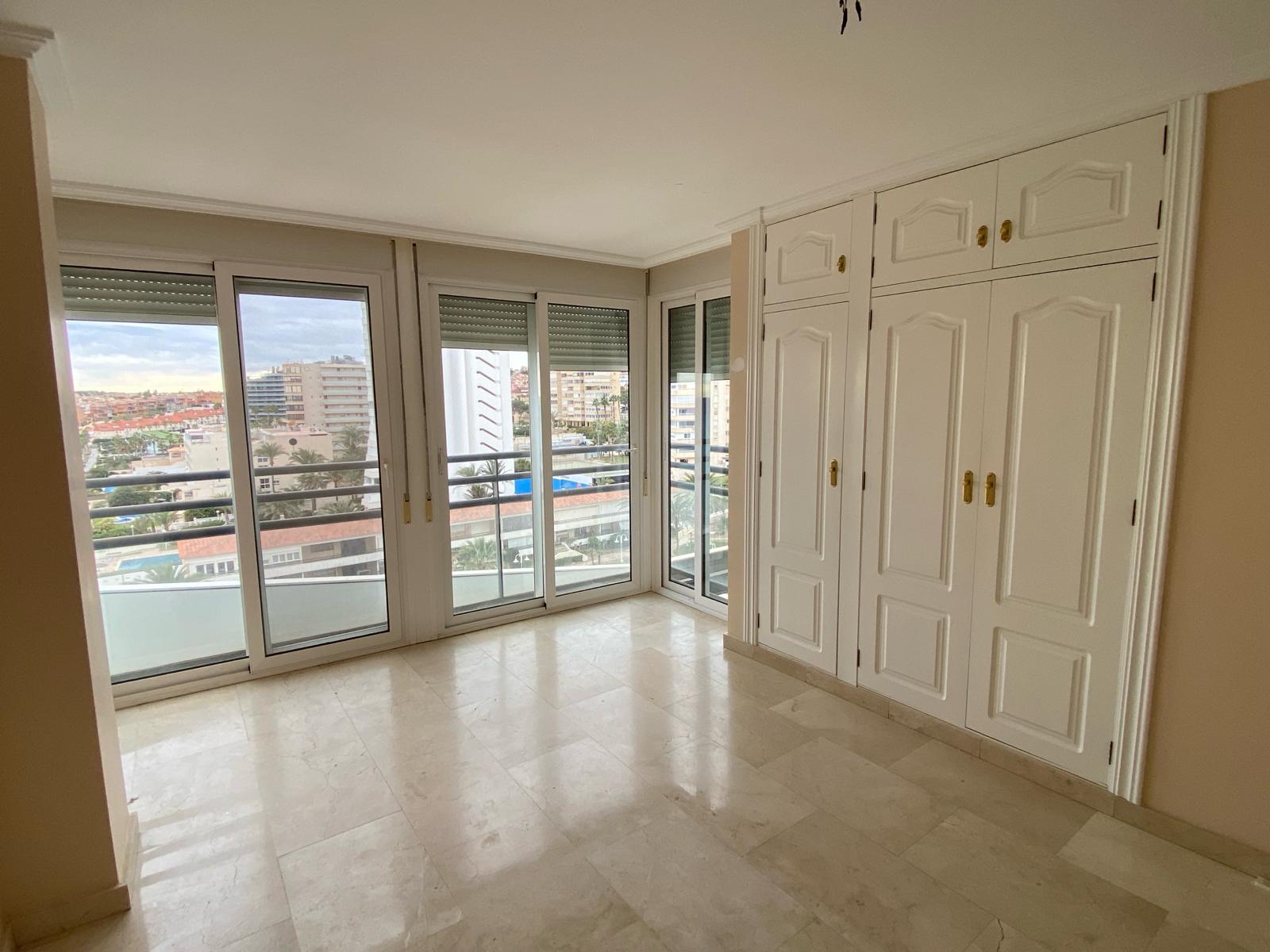 Apartamento en alquiler - Alicante - 18