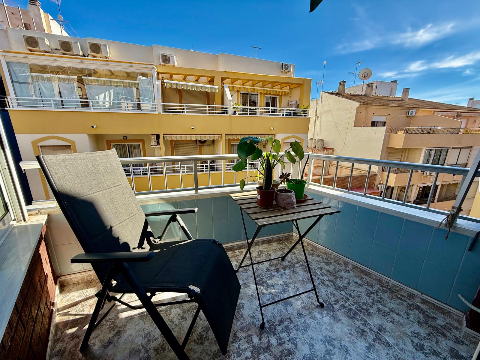Piso en Venta - Torrevieja - 1