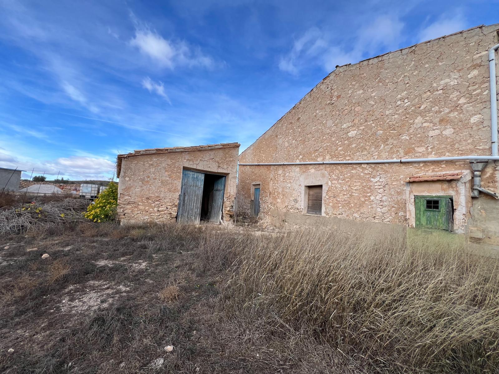 Venta casa rústica  -  Cañada Del Trigo  - 18