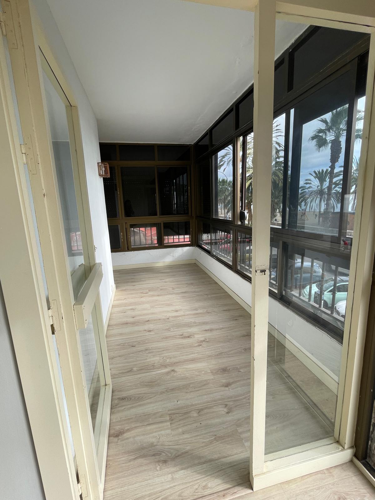 Piso en venta - Paseo Marítimo Ciudad De Melilla - 2