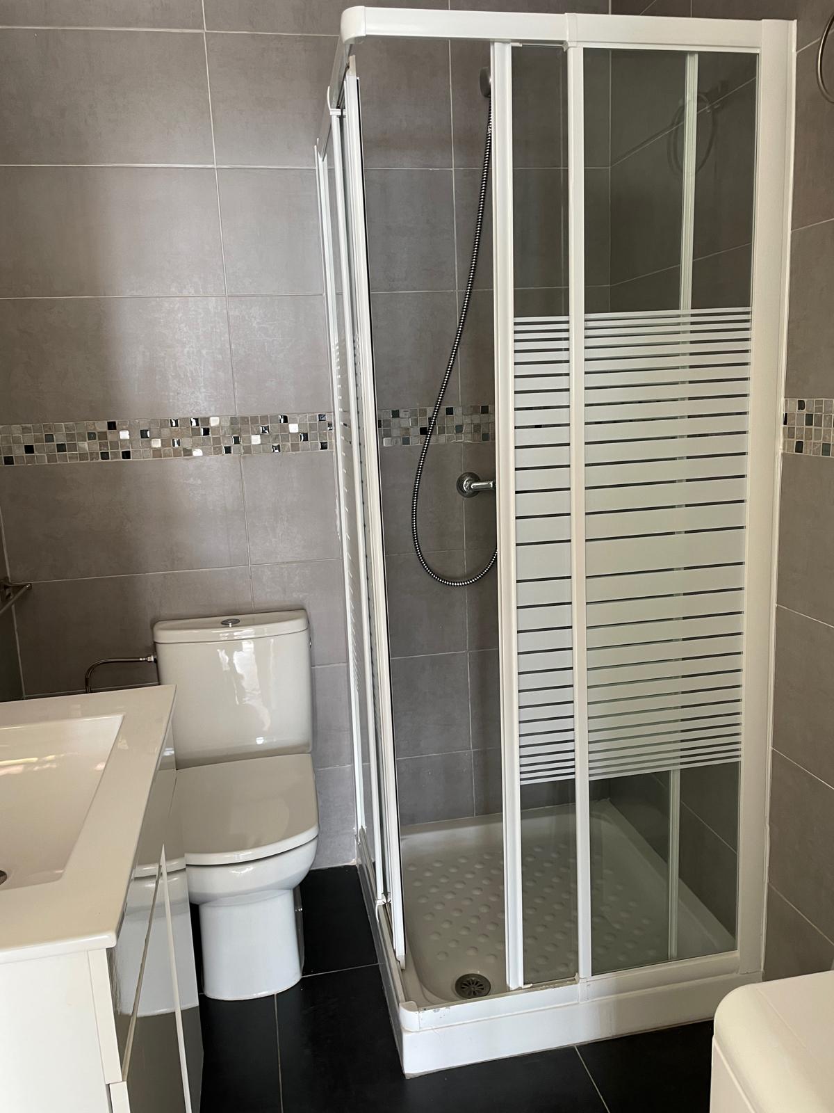 Piso en venta - Paseo Marítimo Ciudad De Melilla - 11