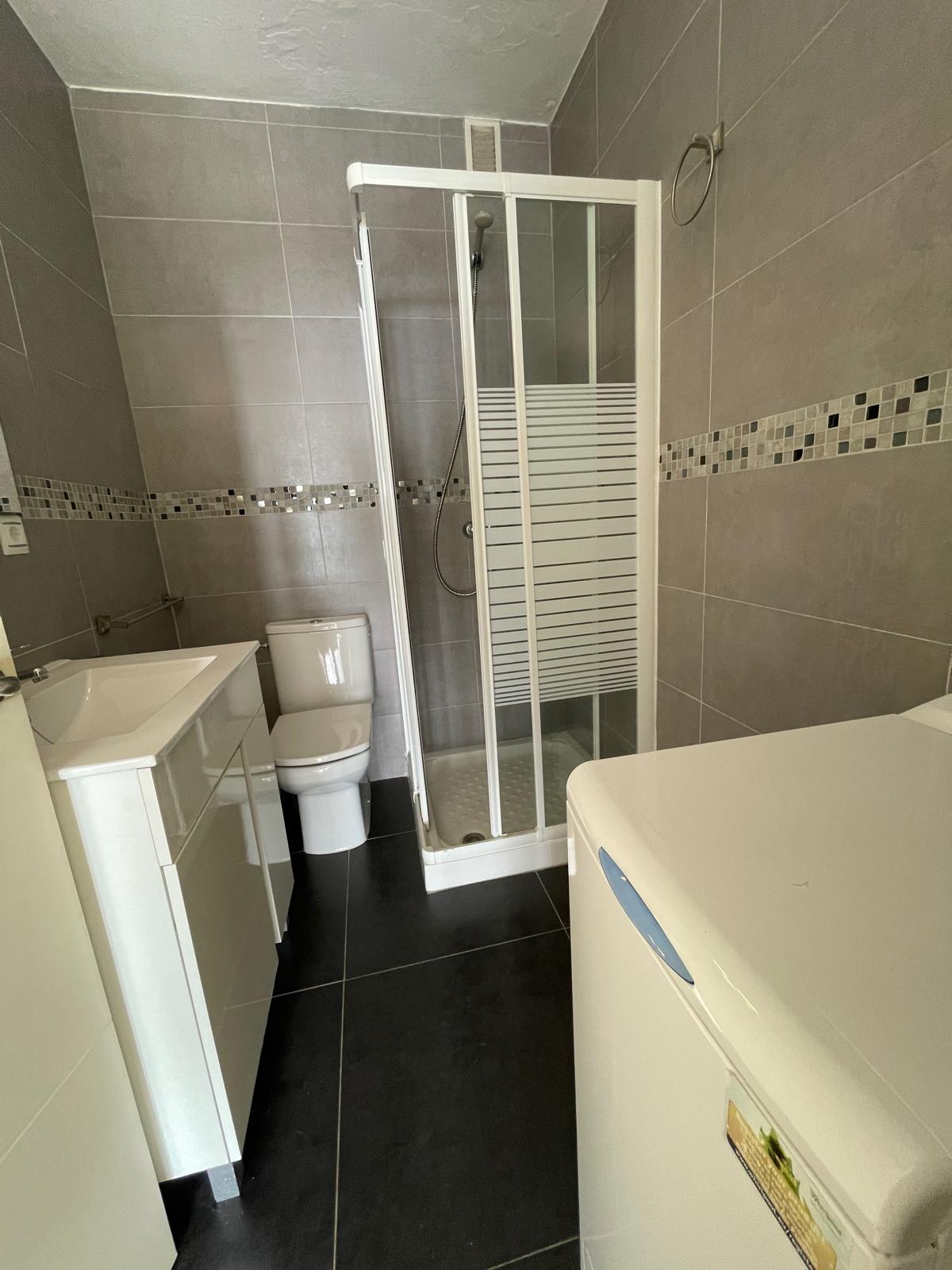 Piso en venta - Paseo Marítimo Ciudad De Melilla - 10