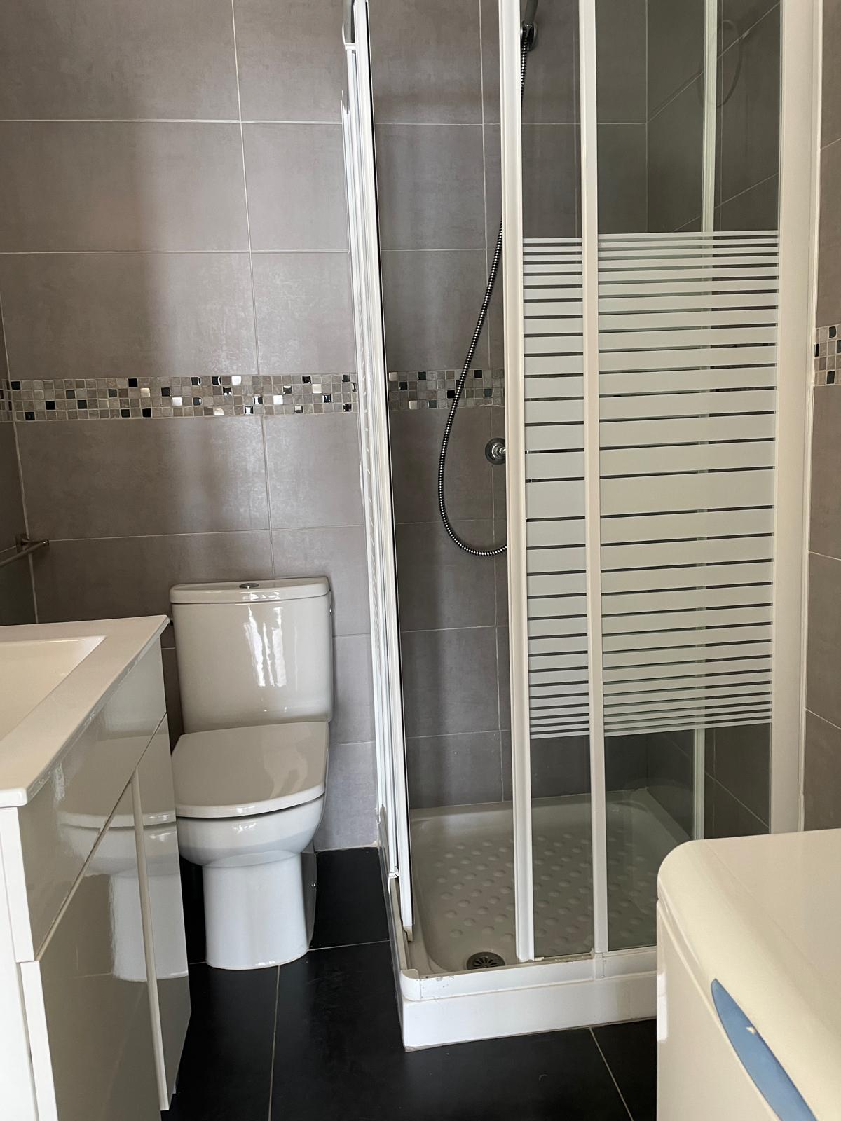 Piso en venta - Paseo Marítimo Ciudad De Melilla - 13