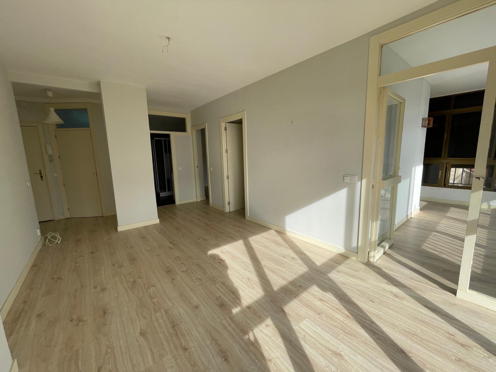 Piso en venta - Paseo Marítimo Ciudad De Melilla - 17