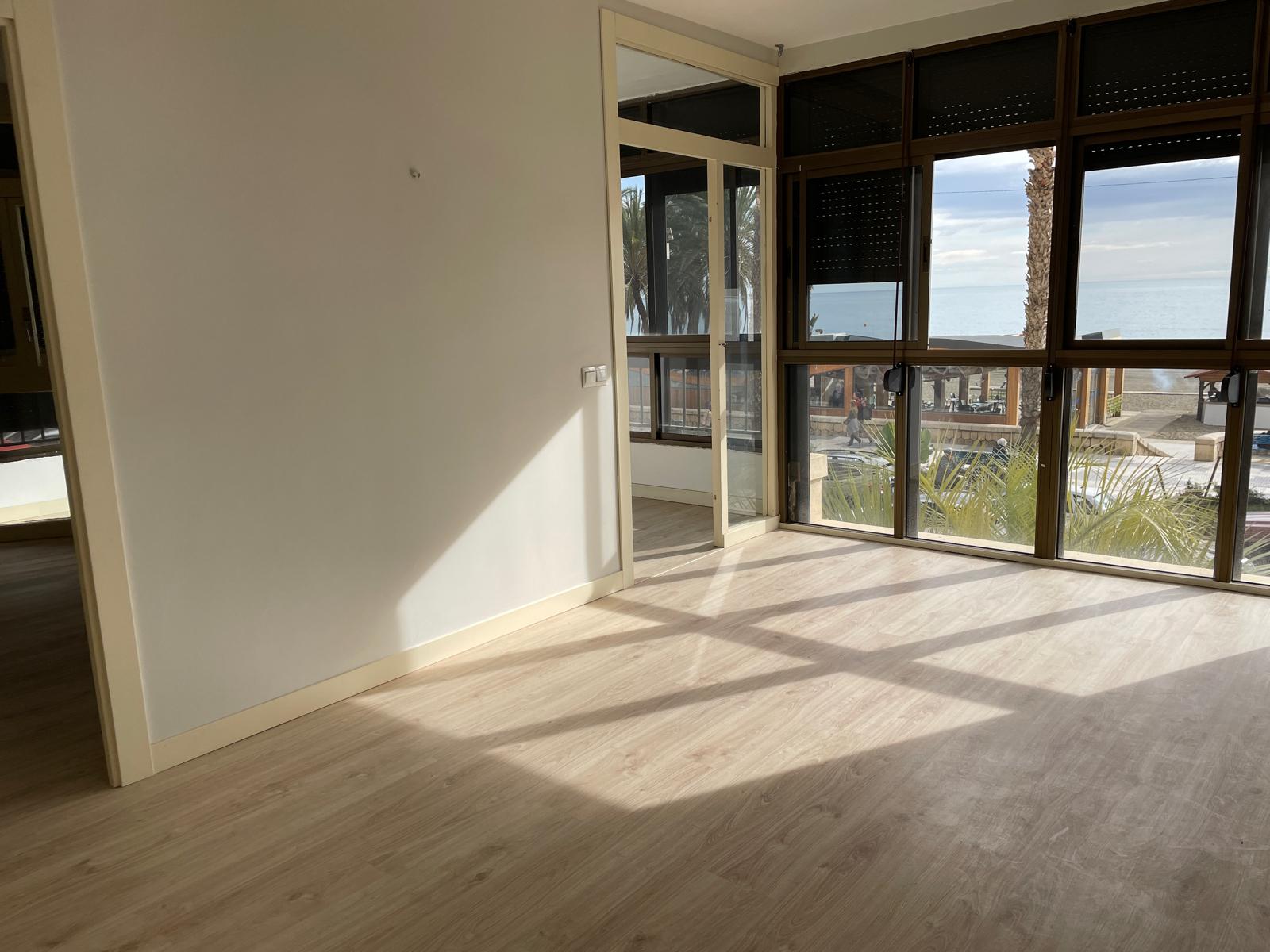 Piso en venta - Paseo Marítimo Ciudad De Melilla - 6