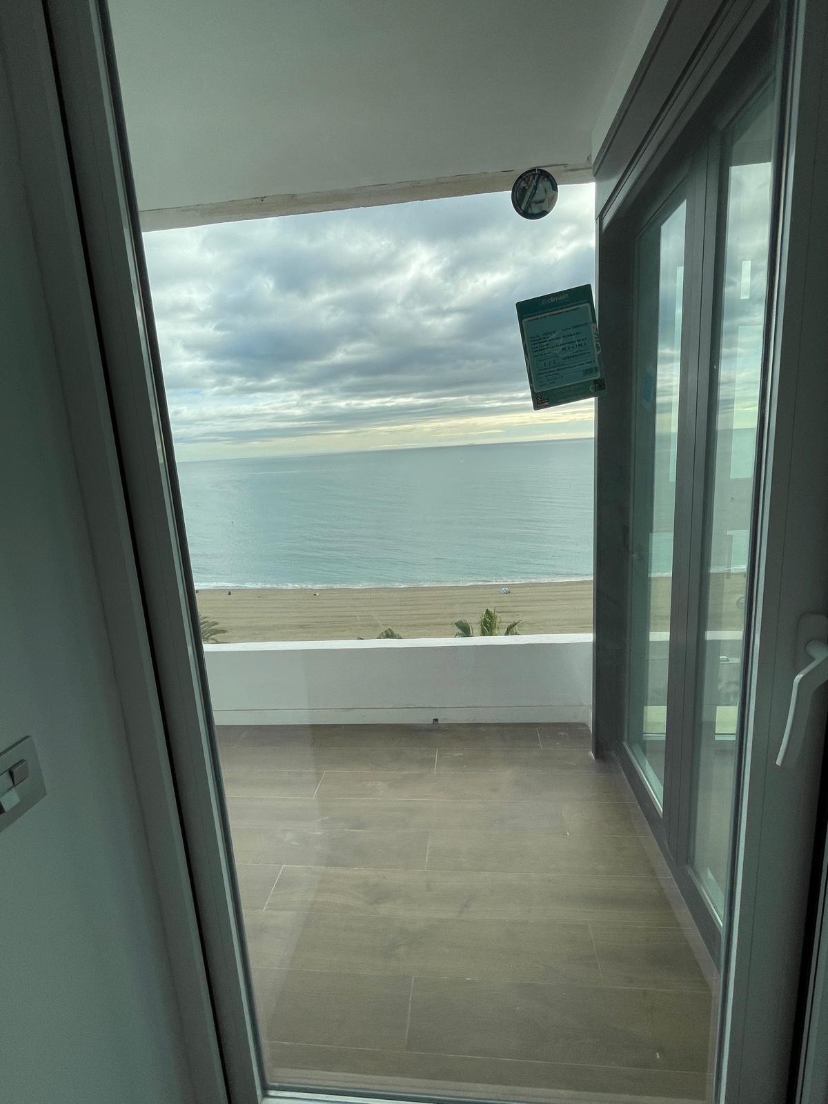 Piso En Venta - Primera Línea De Playa, Málaga - 28