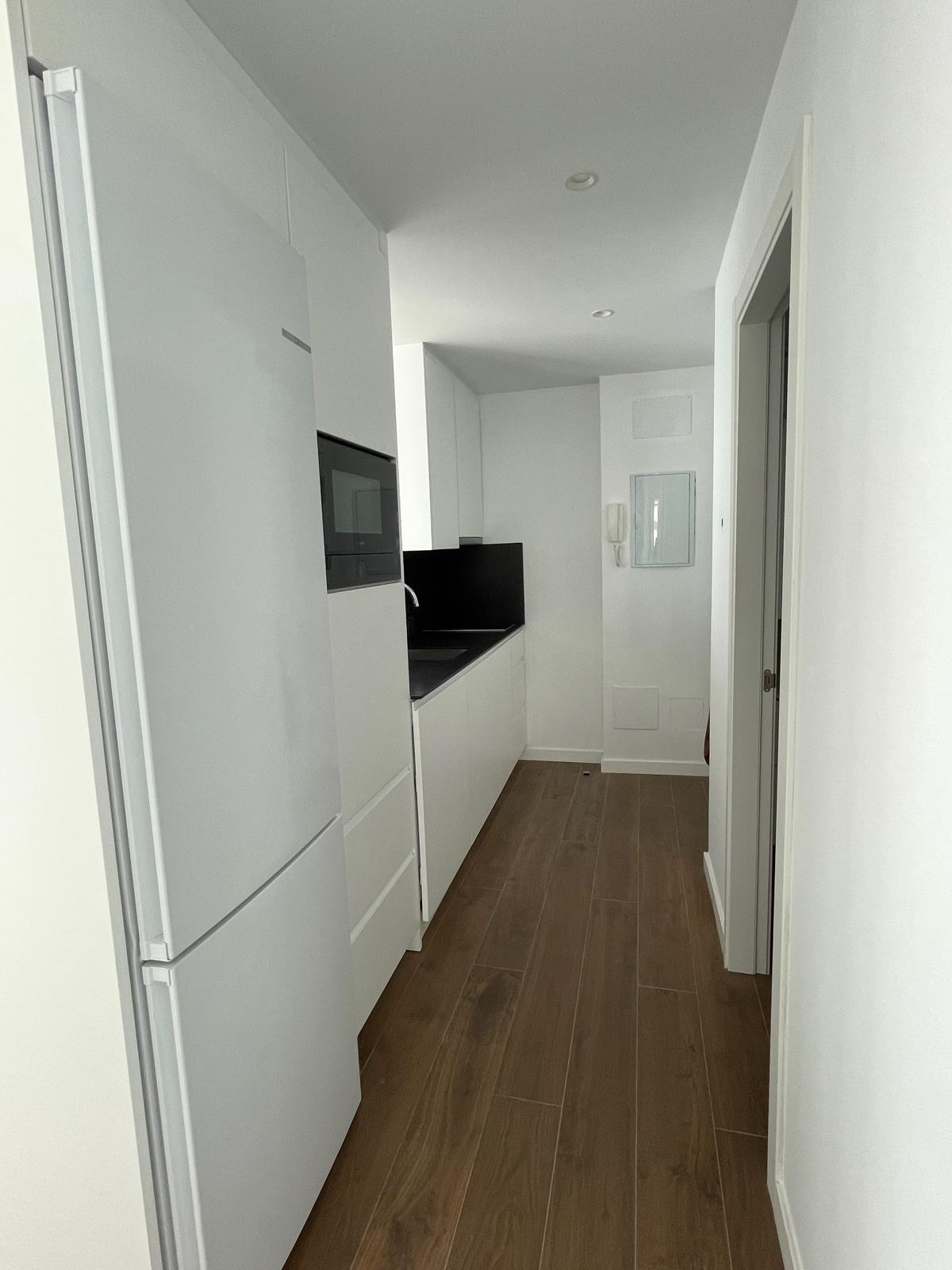 Piso En Venta - Primera Línea De Playa, Málaga - 13