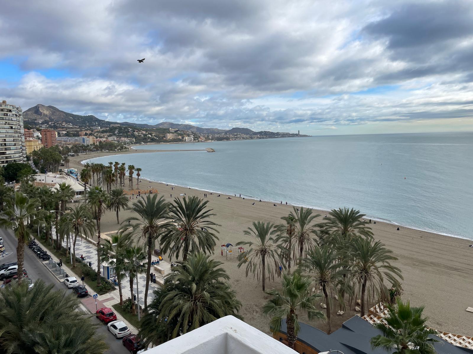 Piso En Venta - Primera Línea De Playa, Málaga - 1