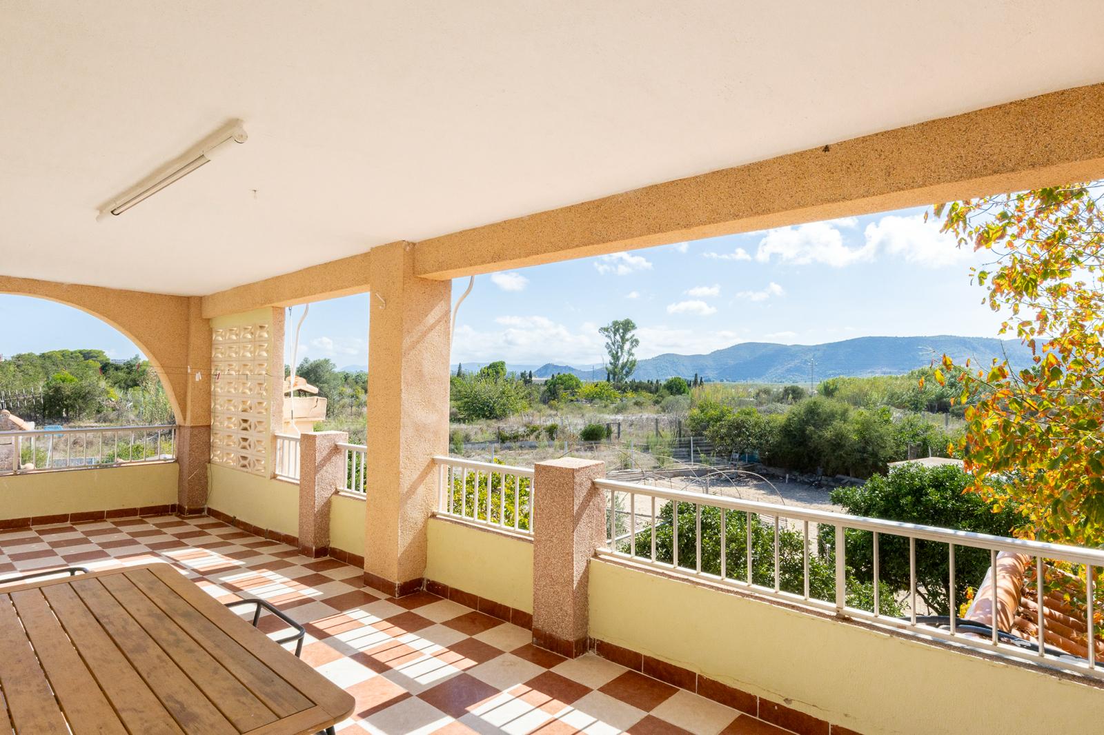 Vivienda en primera planta con piscina privada y gran parcela – Playa de Gandía (L’Ahuir)  - 8