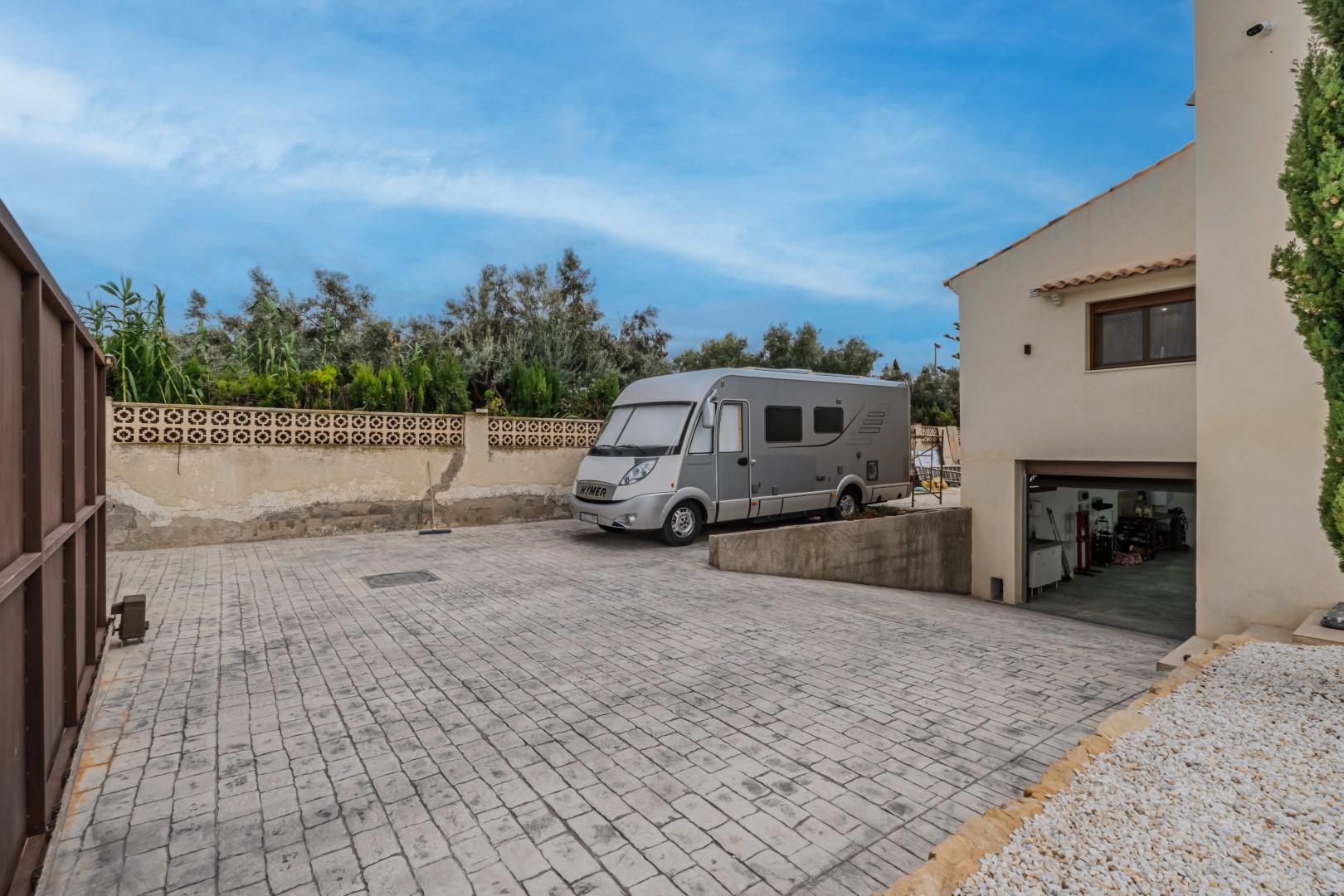 Chalet Independiente en Venta - Mutxamel - 94