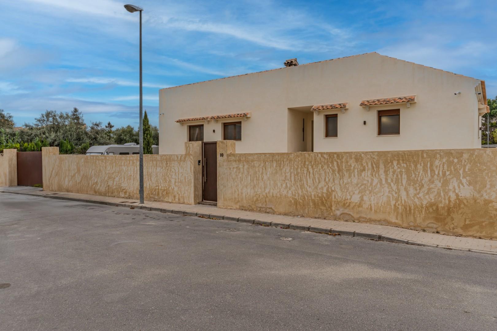 Chalet Independiente en Venta - Mutxamel - 89